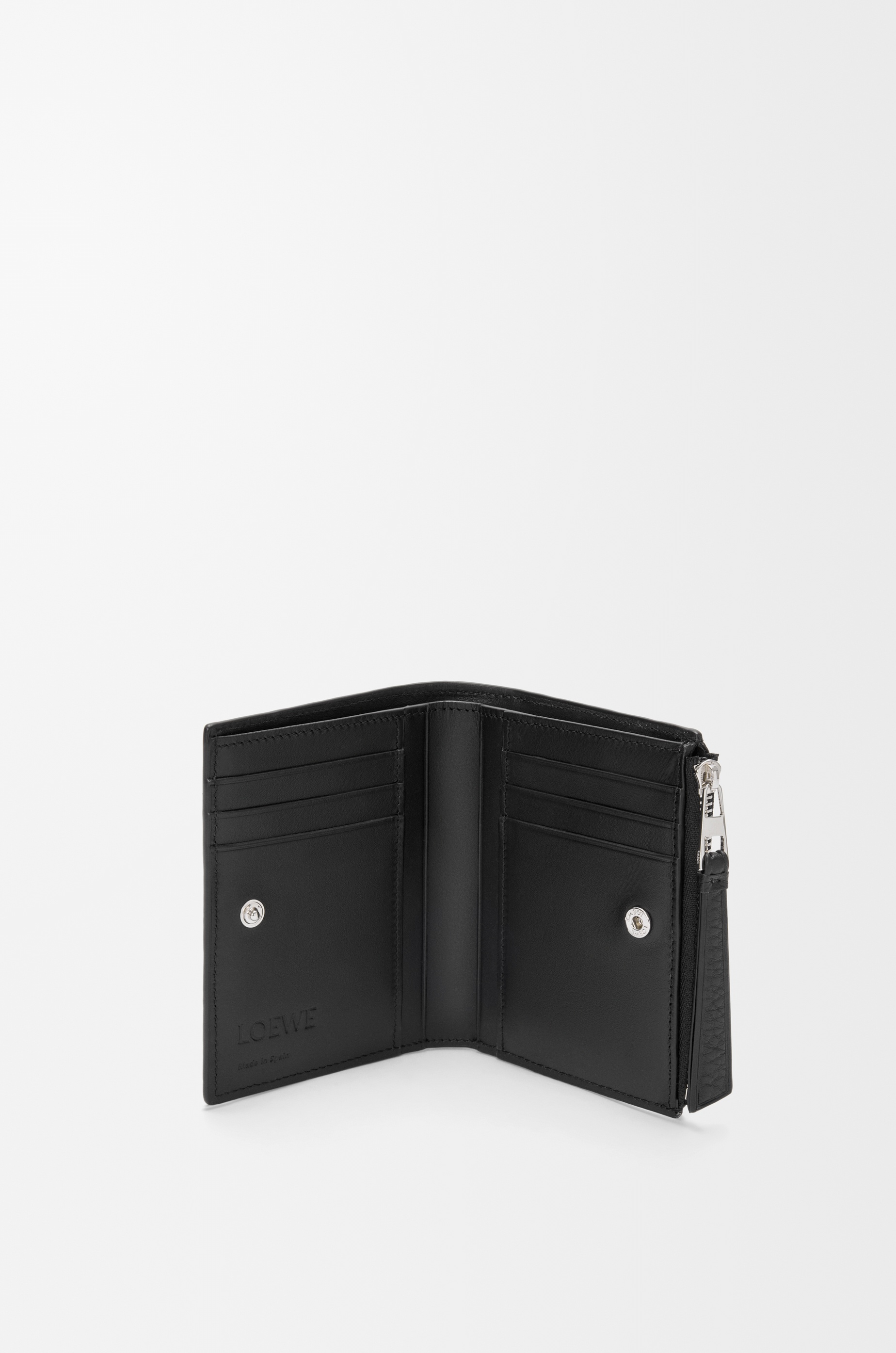 Puzzle slim compact wallet in supple grained calfskin - 2