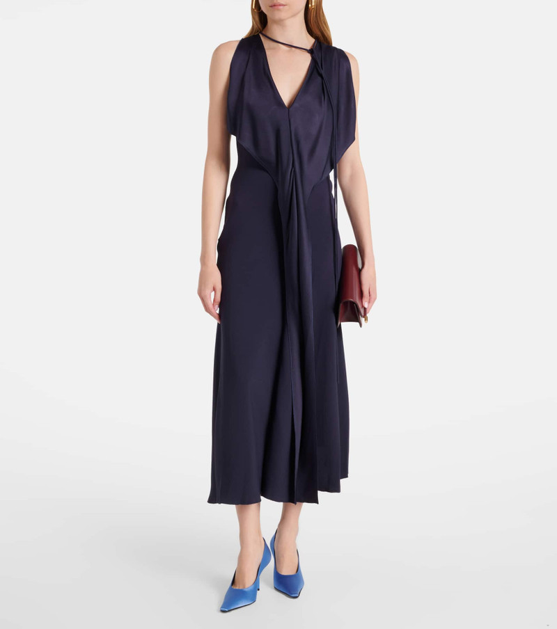 Victoria Beckham Satin pumps outlook