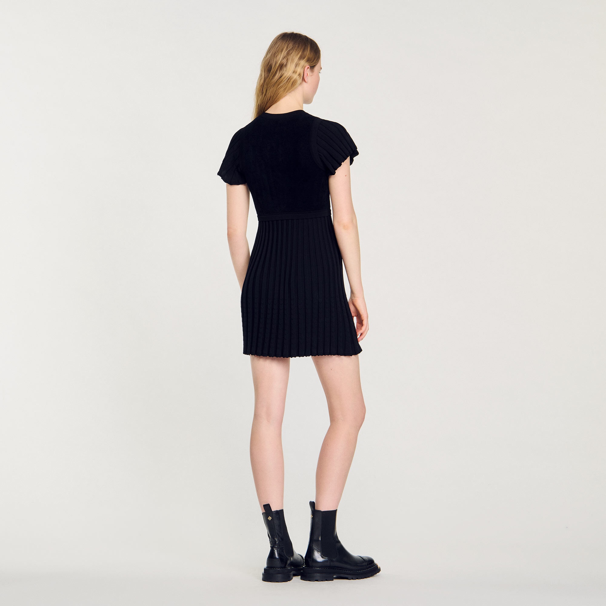PLEATED KNIT DRESS - 6