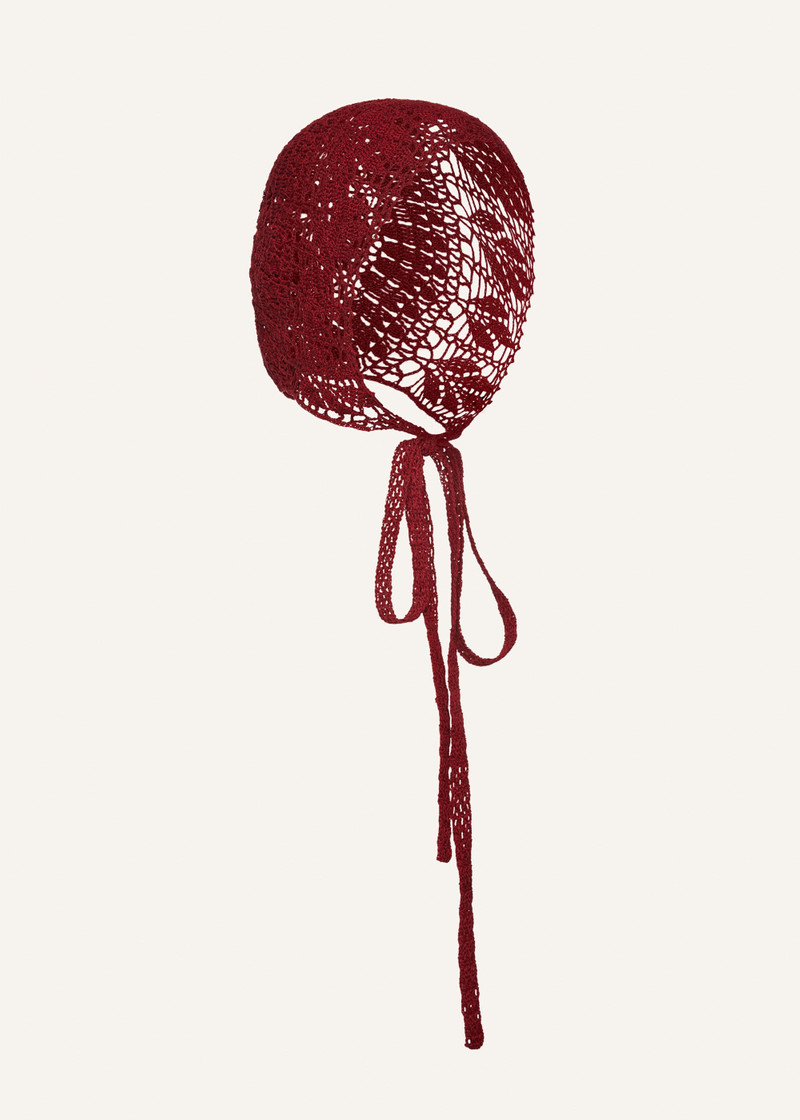 MAGDA BUTRYM Crochet bonnet in bordeaux outlook