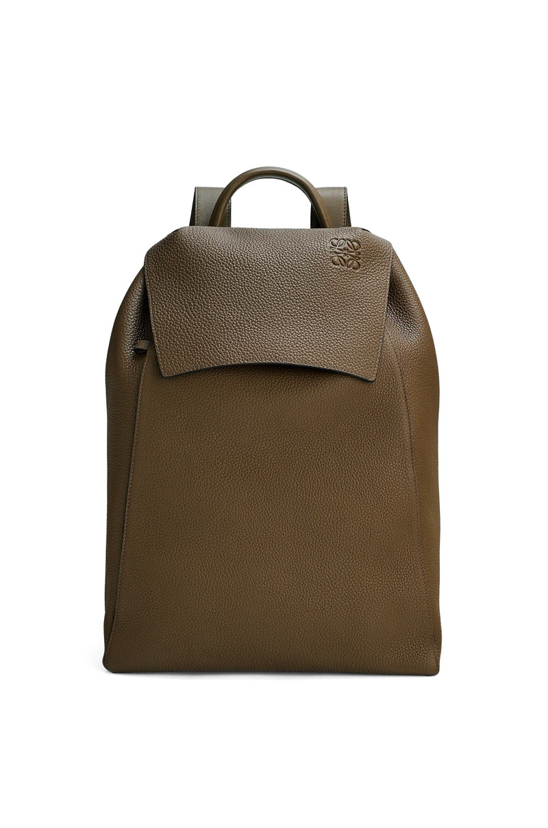 Drawstring Backpack in grained calfskin 1