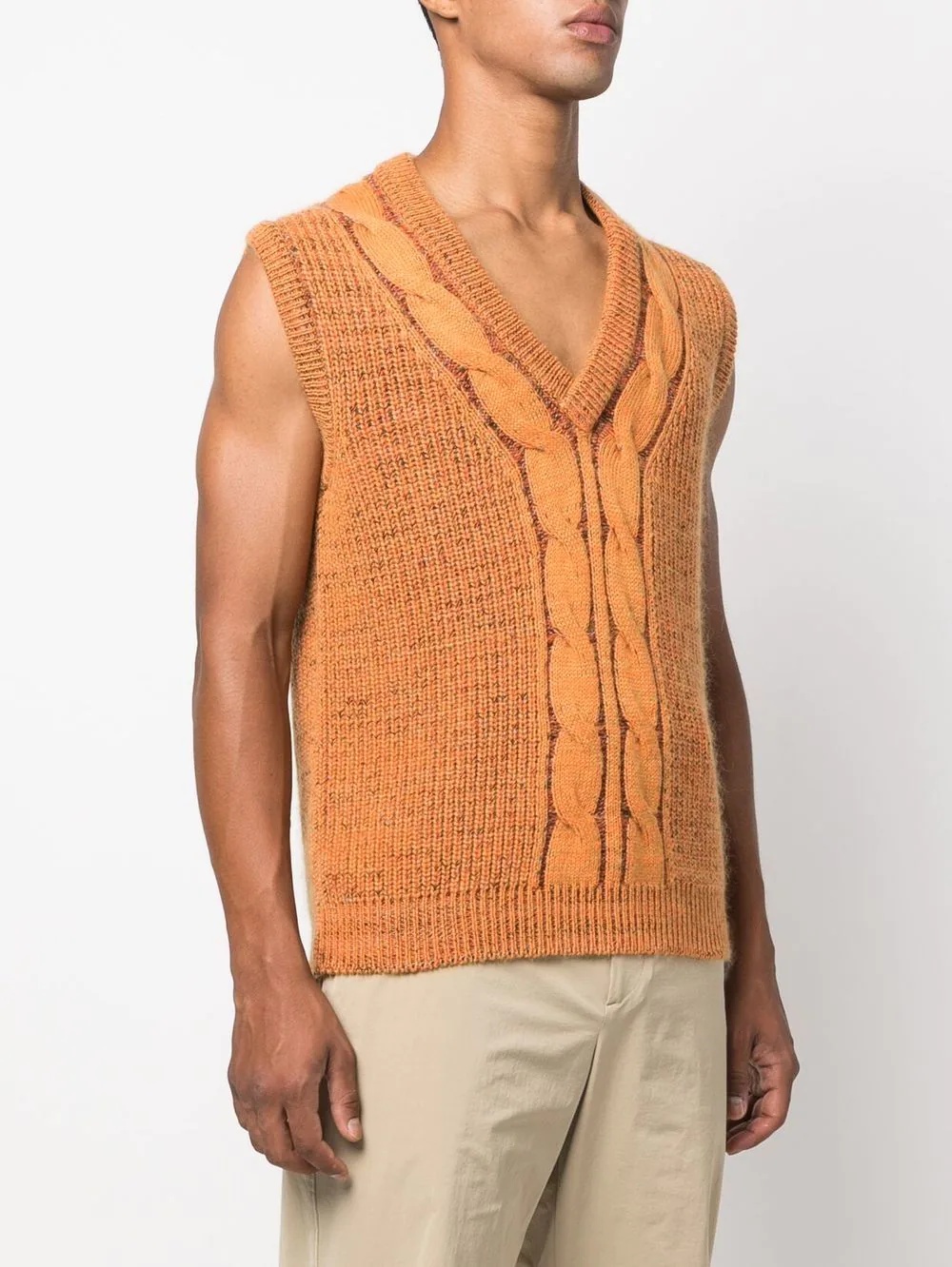 cable-knit v-neck vest - 3