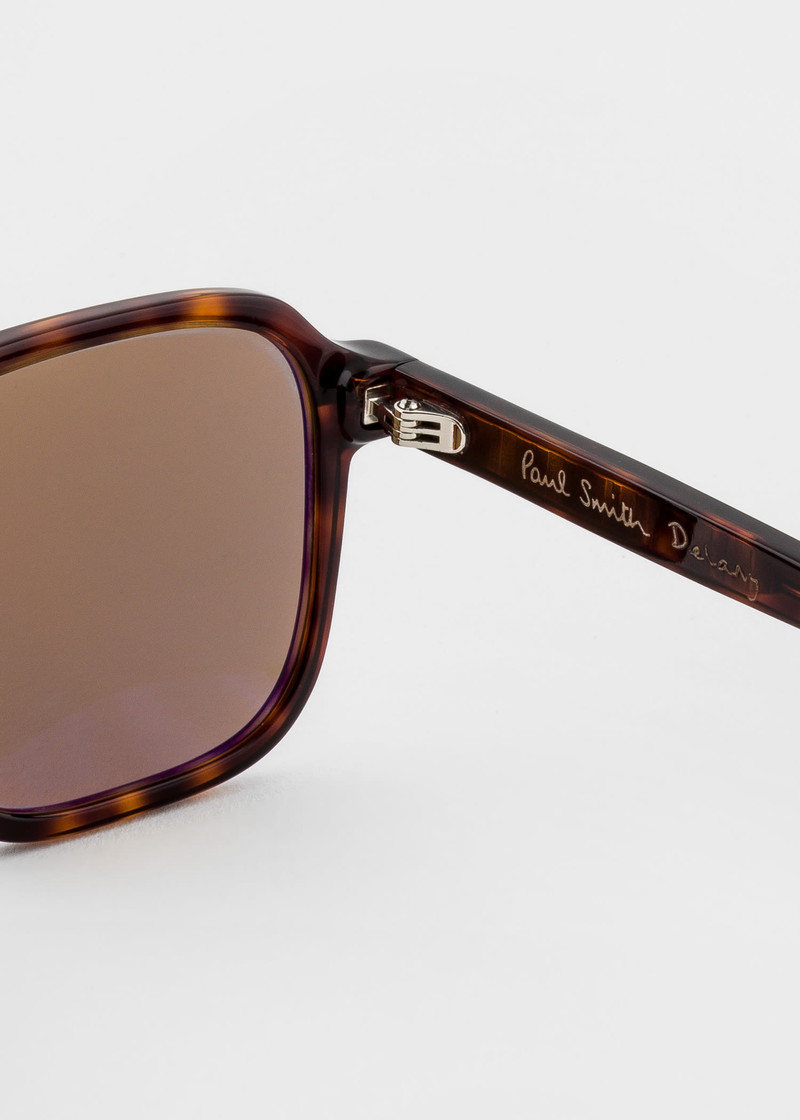 Dark Turtle 'Delany' Sunglasses 3