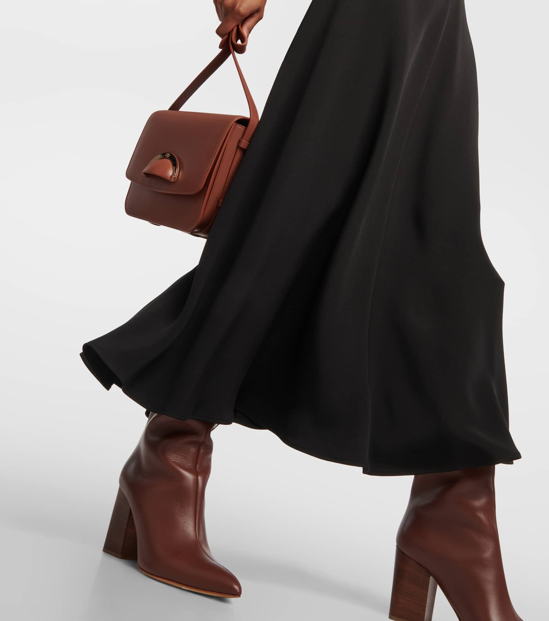 Flared silk maxi dress - 5