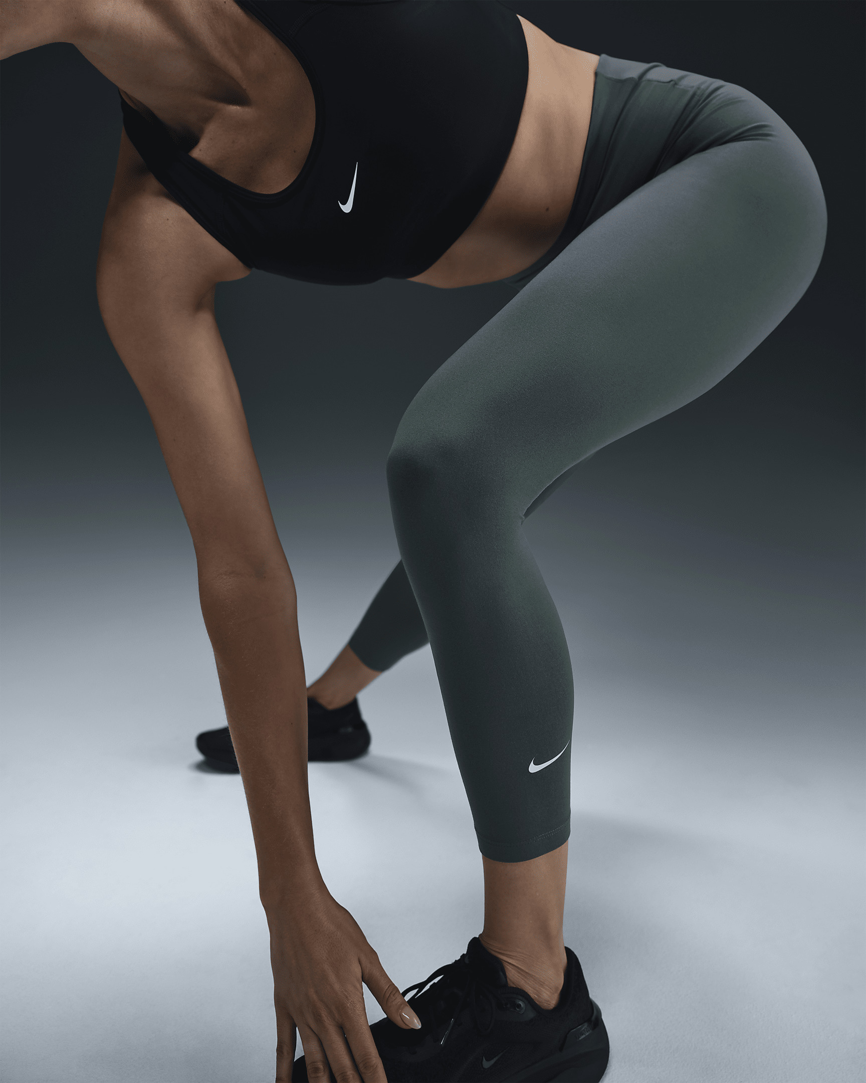 Nike Therma-FIT One Women's High-Waisted 7/8 Leggings - 5