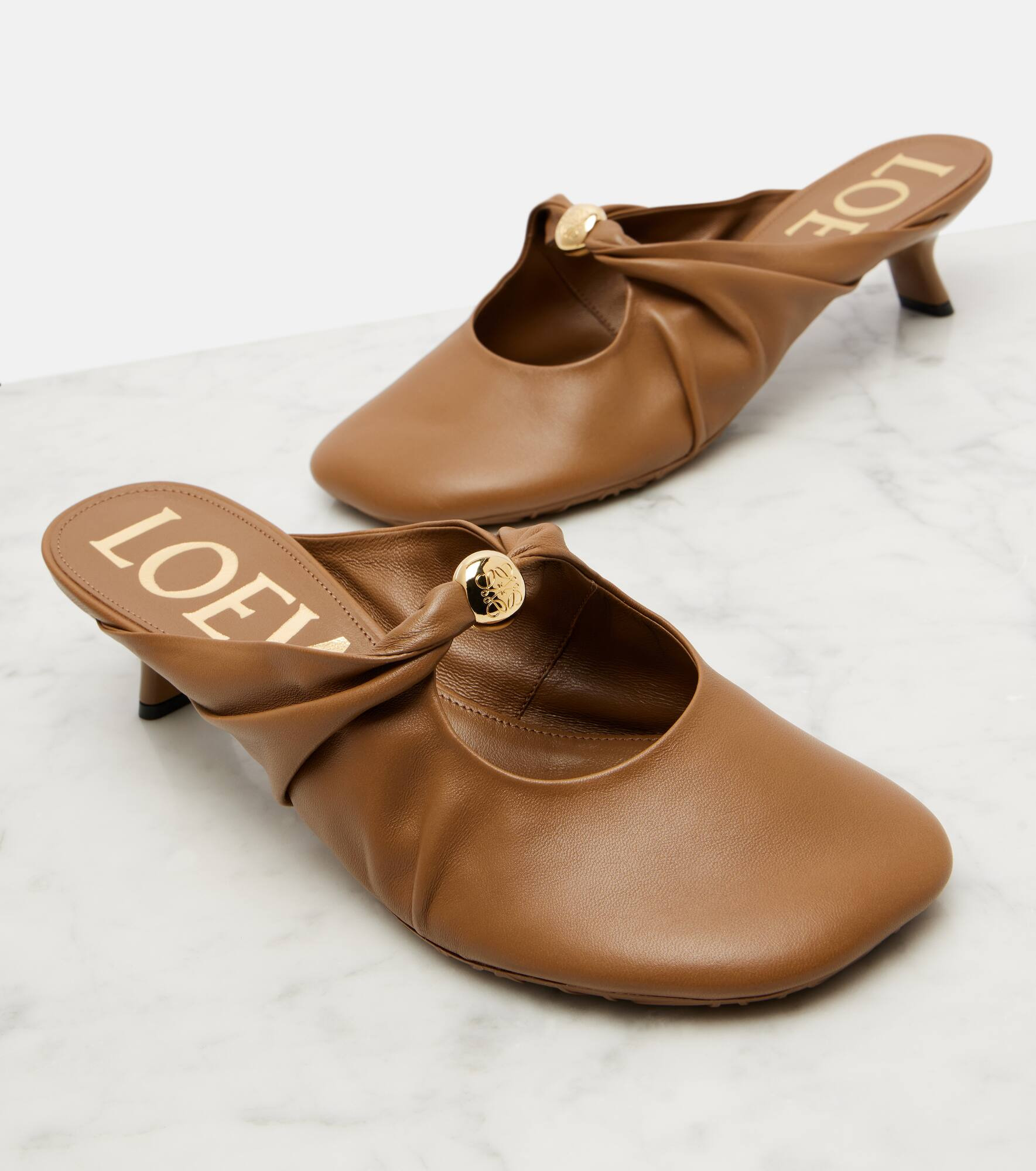 Pebble 45 leather mules - 5