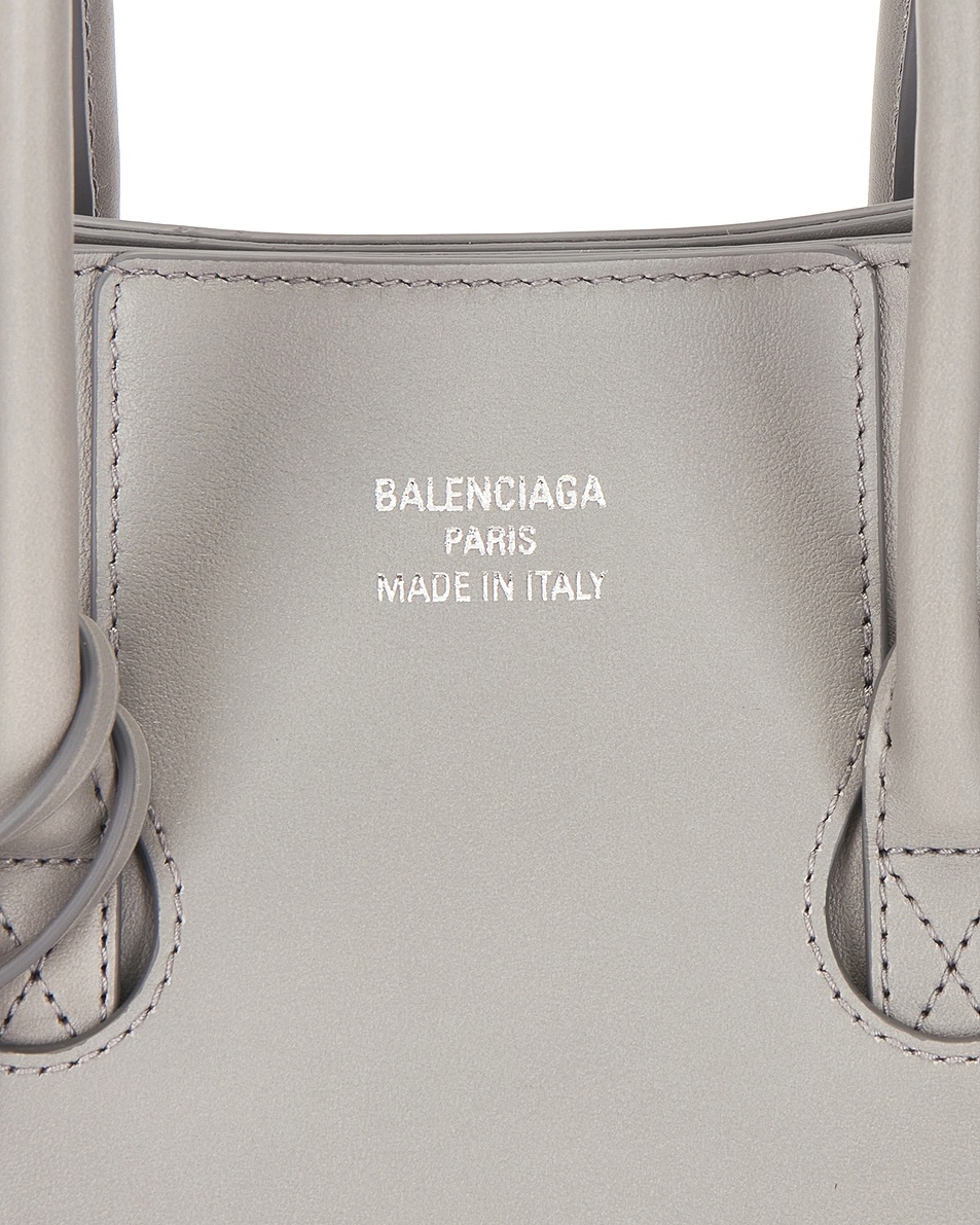 Hampton Mini Carry All Bag - 8