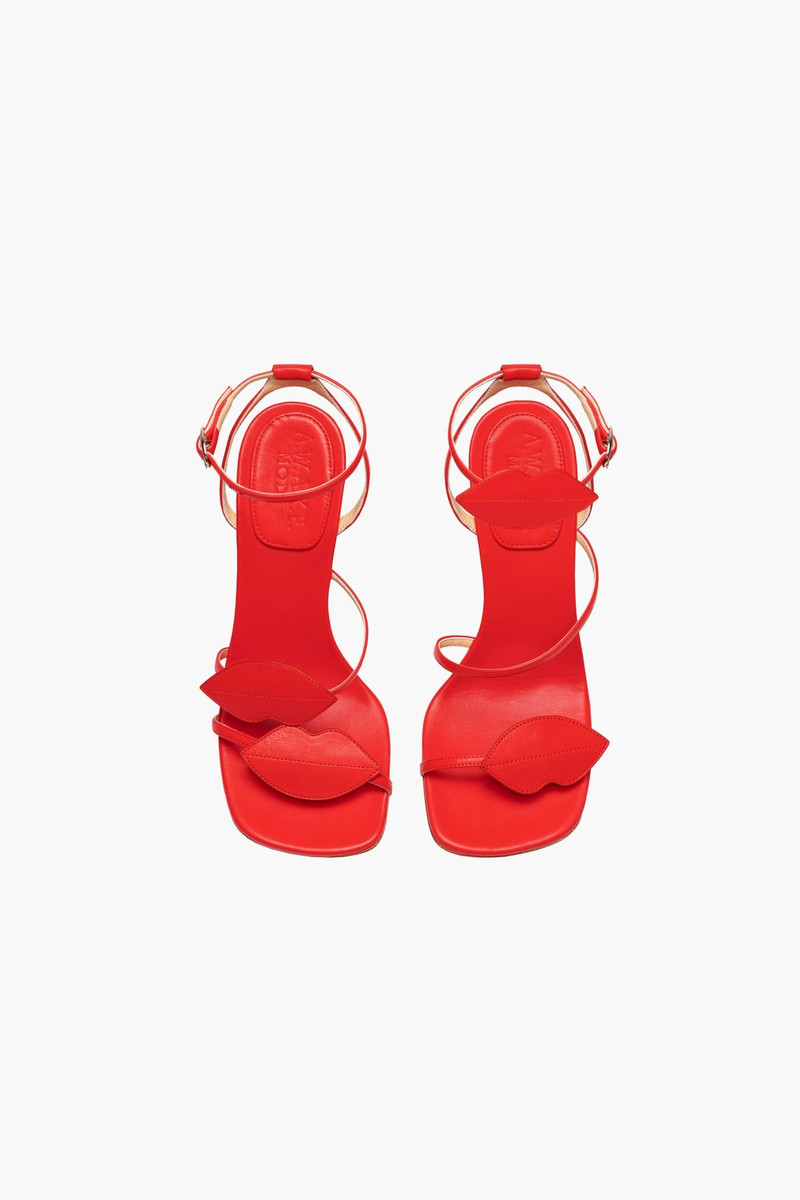BETA KISS ROUND TOE SANDAL WITH LIP RED 7