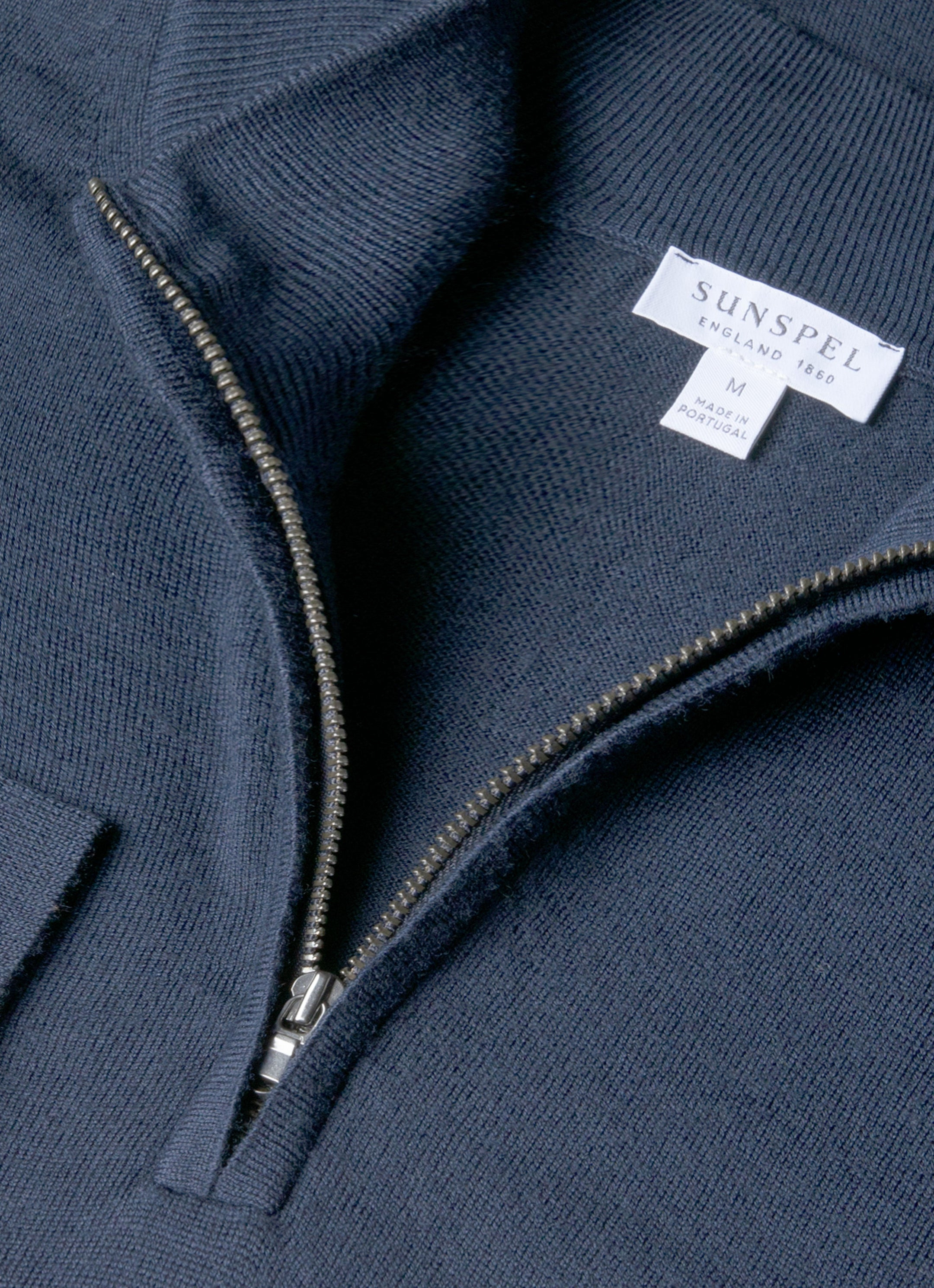 Extra‑Fine Merino Zip Neck - 4