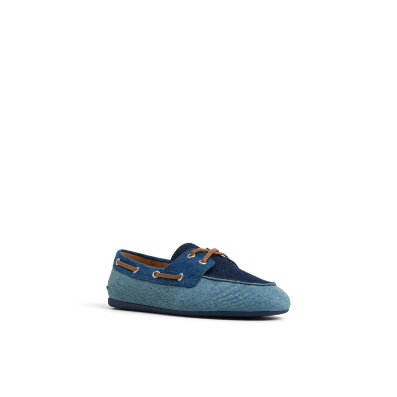 Slim Boat Shoe 4