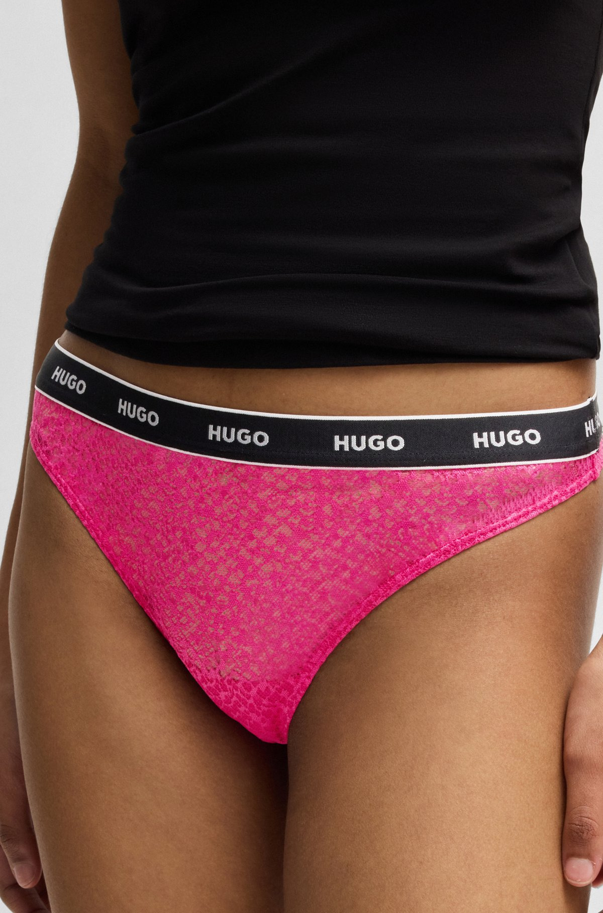 THREE-PACK OF THONGS IN STRETCH LACE - 3