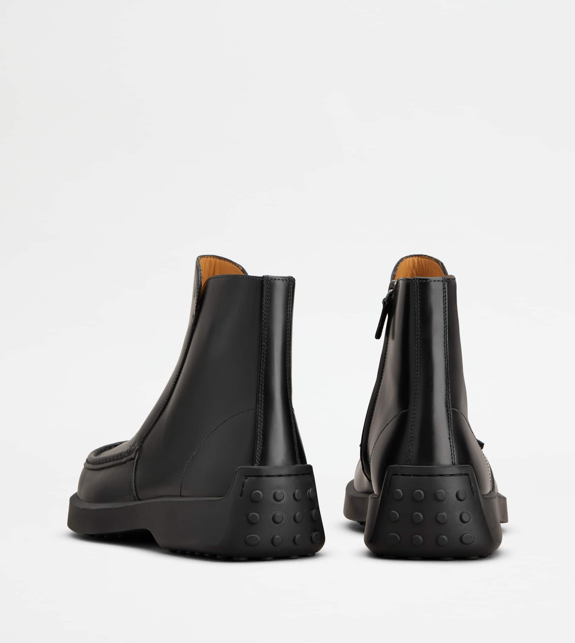 ANKLE BOOTS IN LEATHER - BLACK - 3