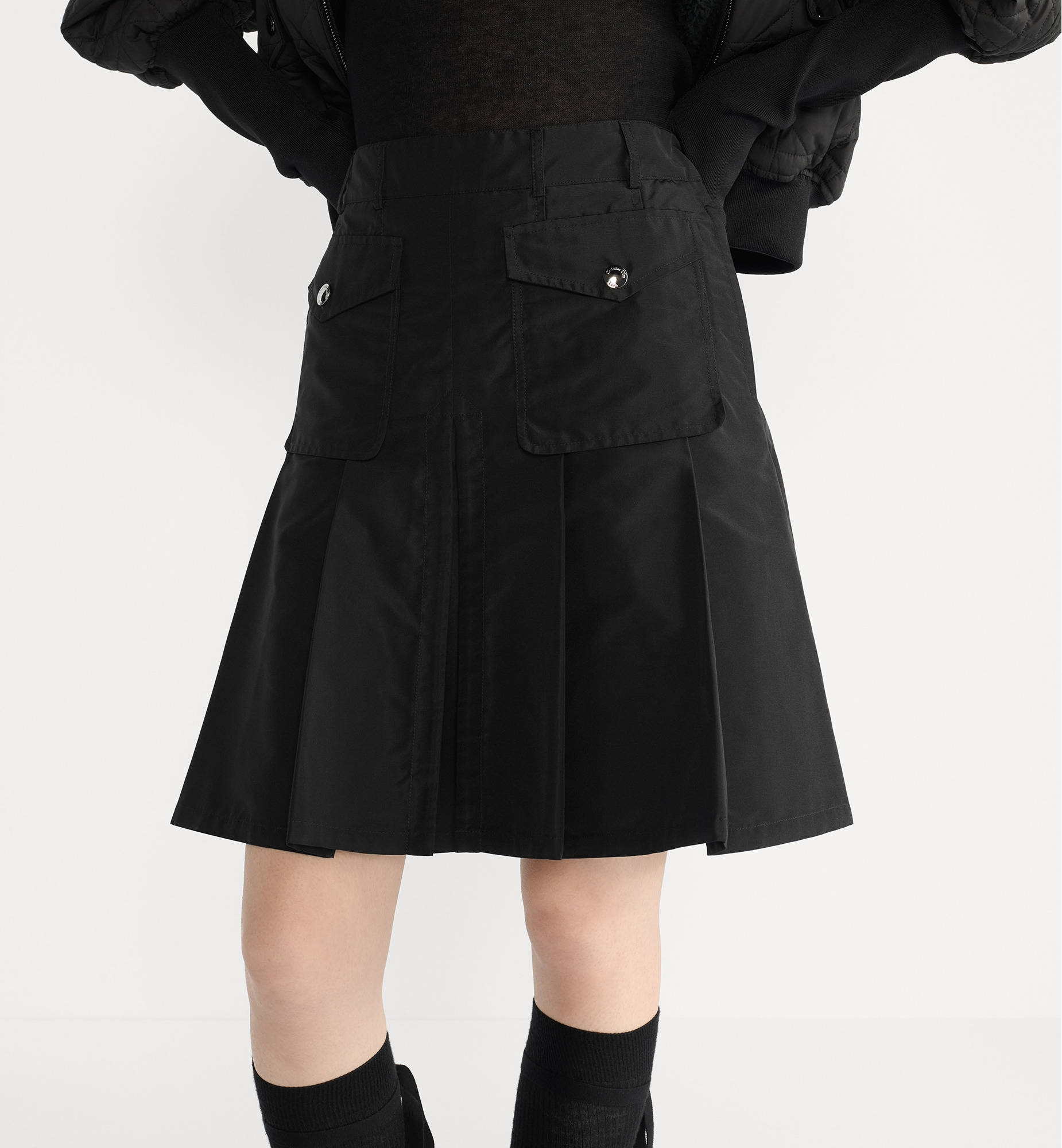 Short Pleated Skirt - 5