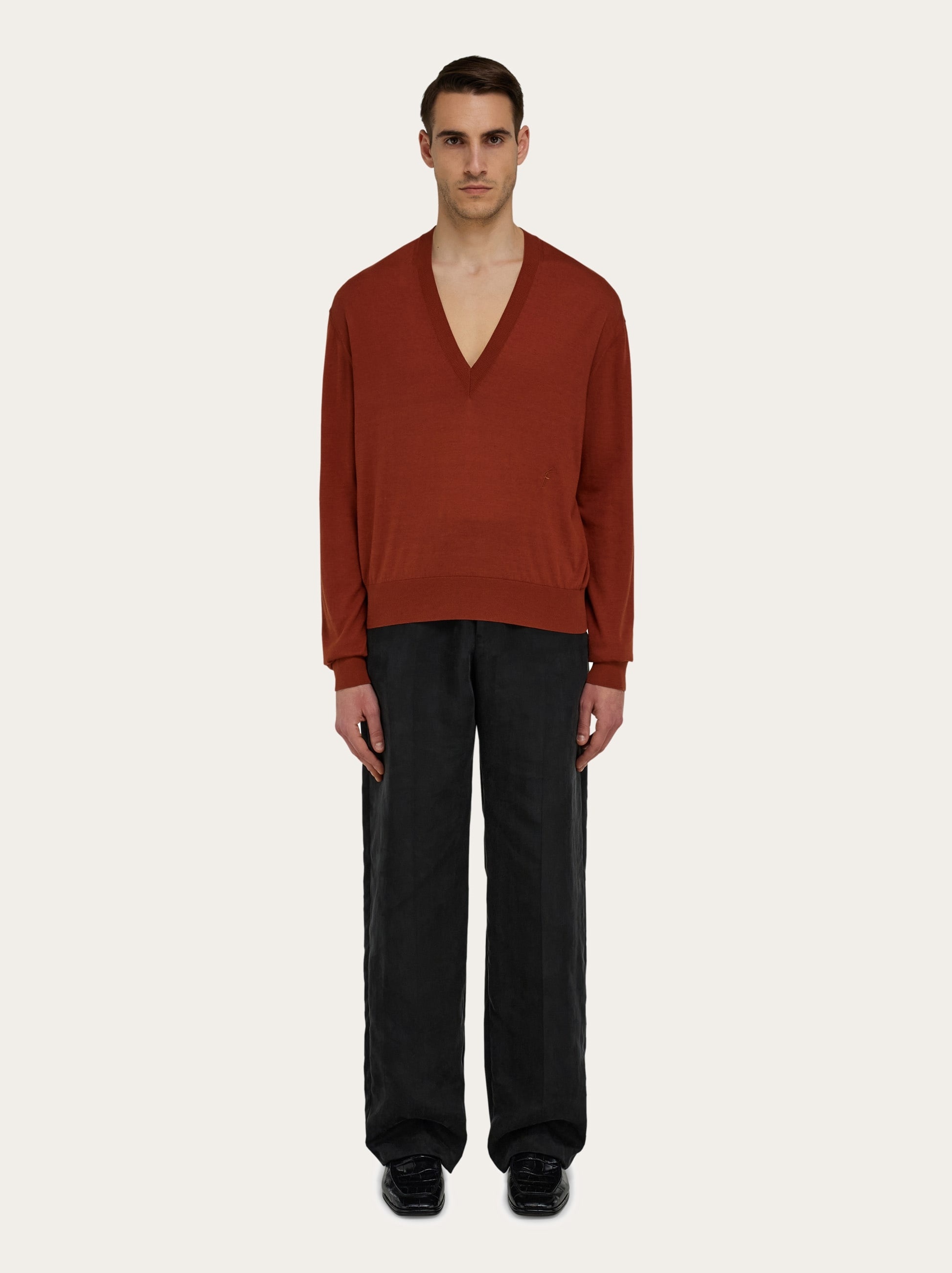 V-neck jumper - 6