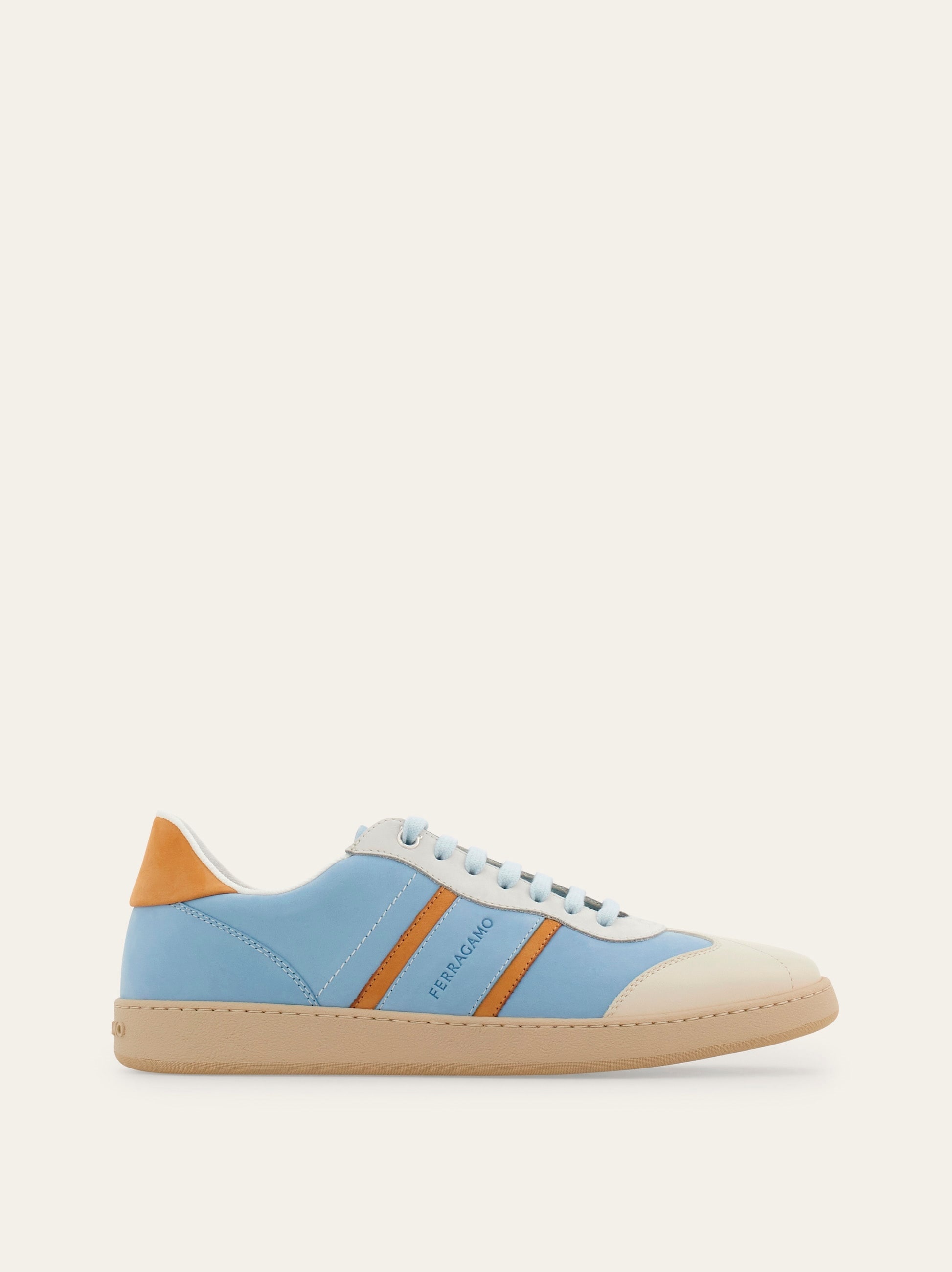 Low top sneaker with signature - 1
