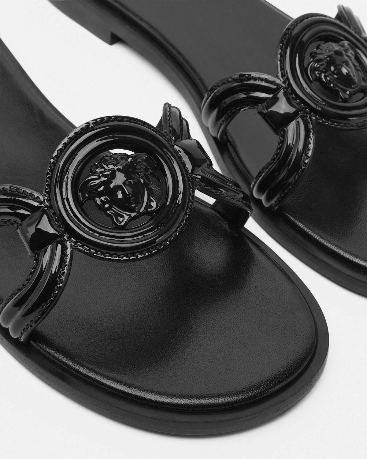 Medusa '95 Patent Flat Sandals - 4