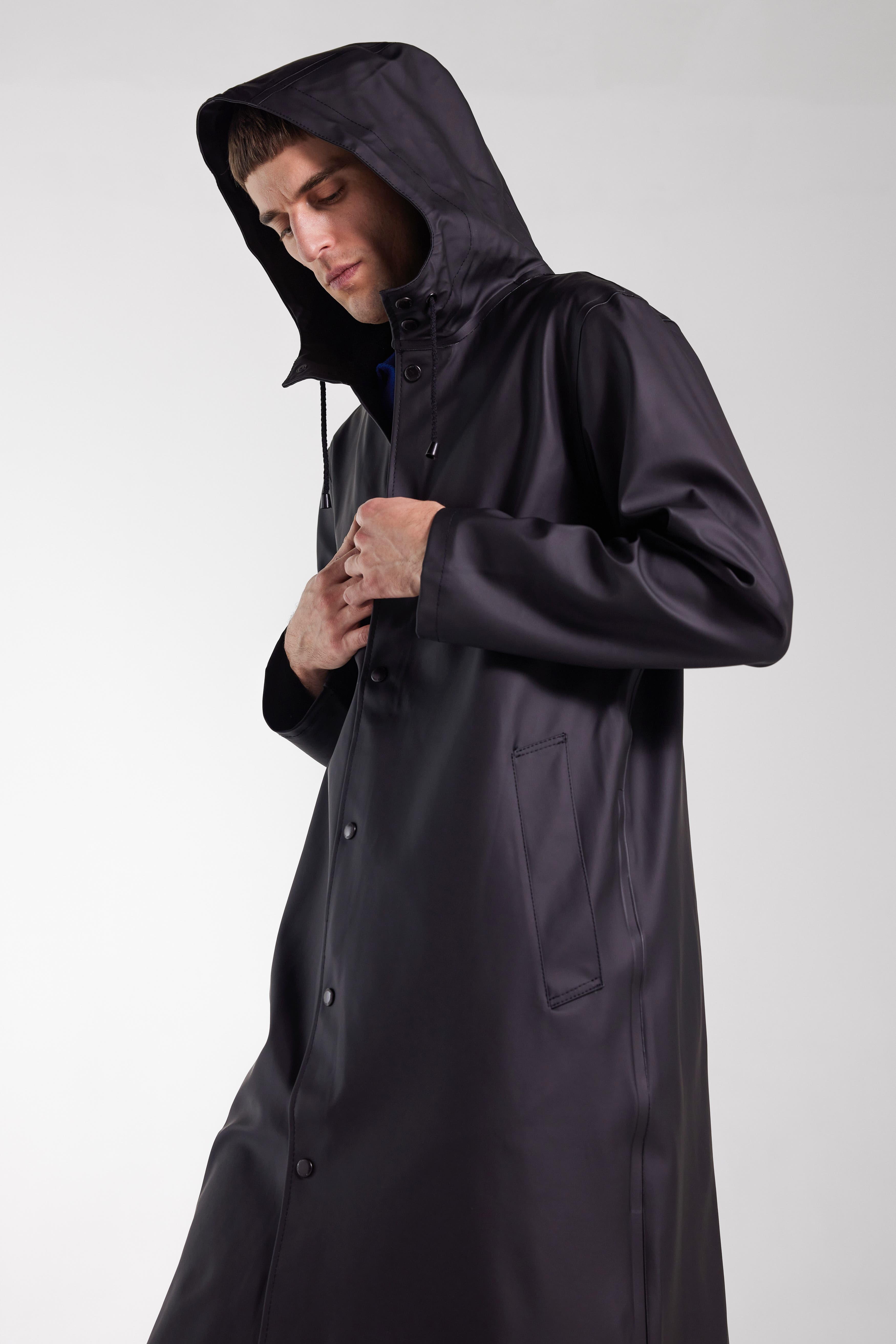 Stutterheim Stockholm Hooded Long Raincoat in Black at Nordstrom - 6