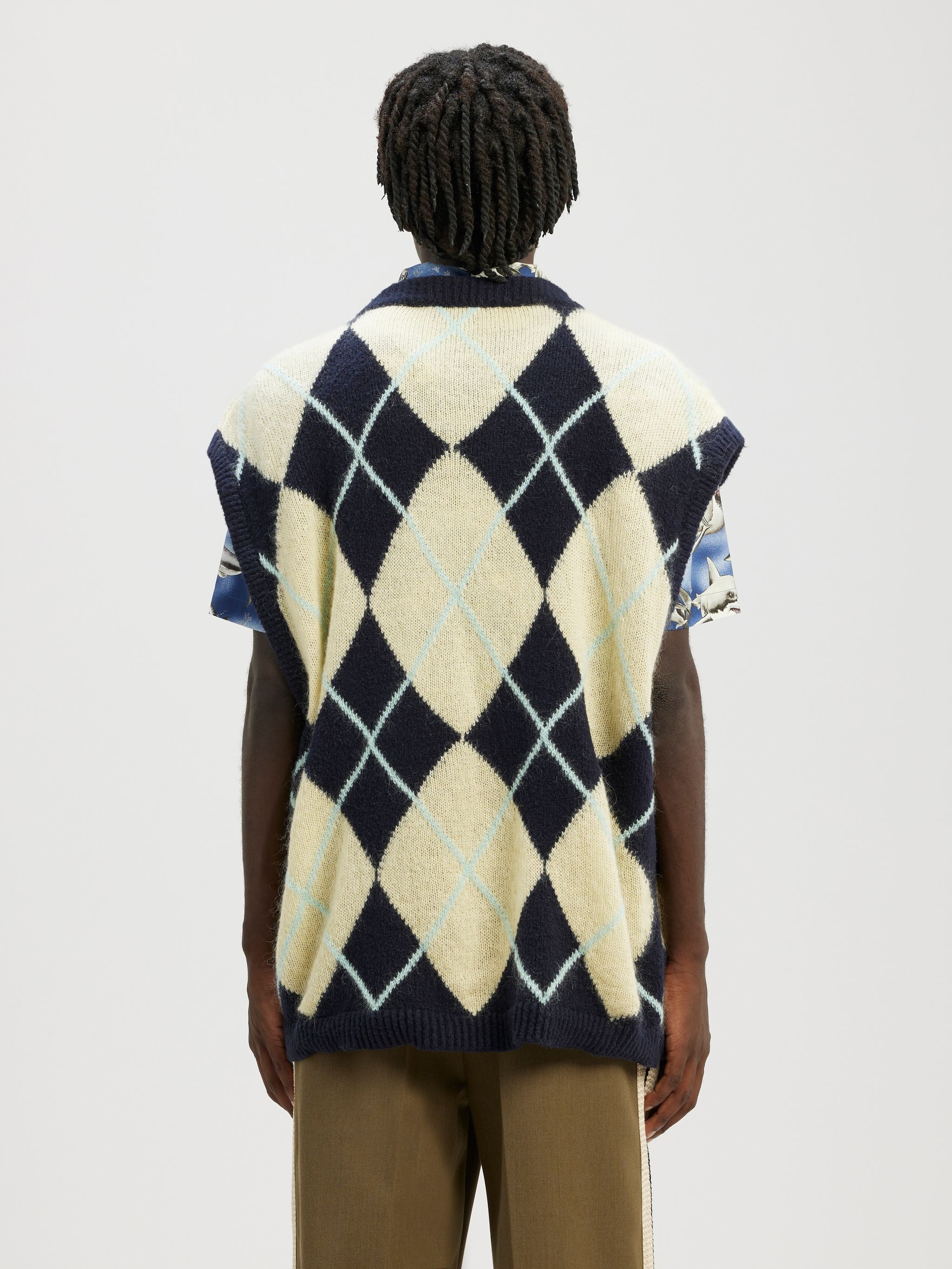 Brushed Argyle Knitted Vest - 5