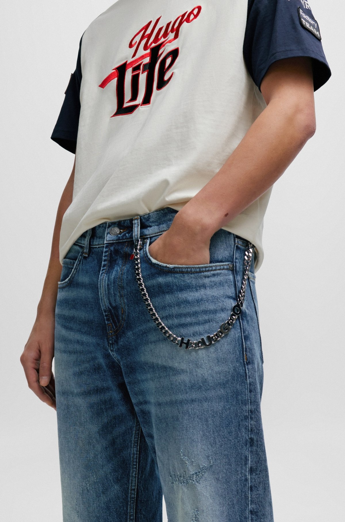 LOOSE-FIT JEANS IN VINTAGE-WASHED COMFORT-STRETCH DENIM - 5