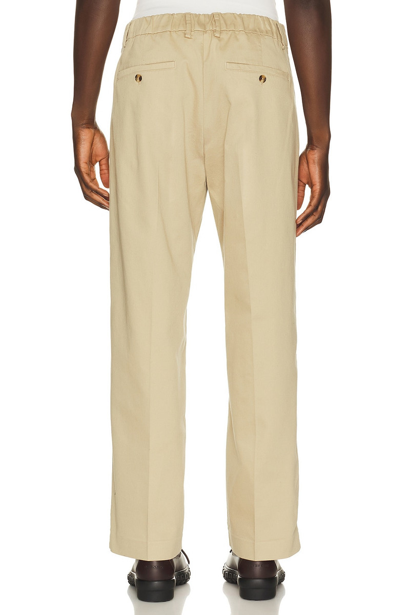 NN07 Kay Pant 1420 outlook