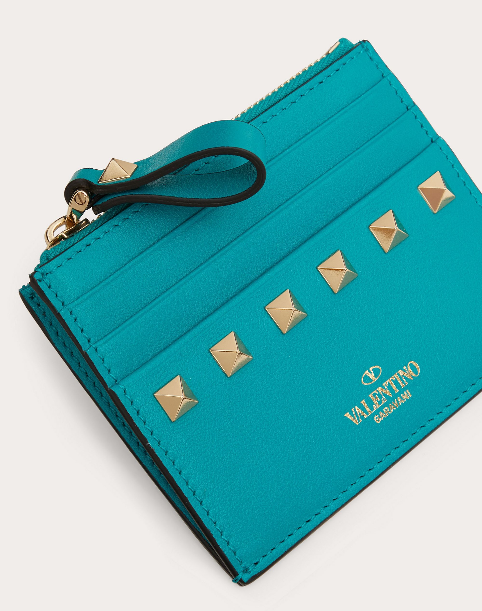 ROCKSTUD CALFSKIN CARDHOLDER WITH ZIPPER - 2