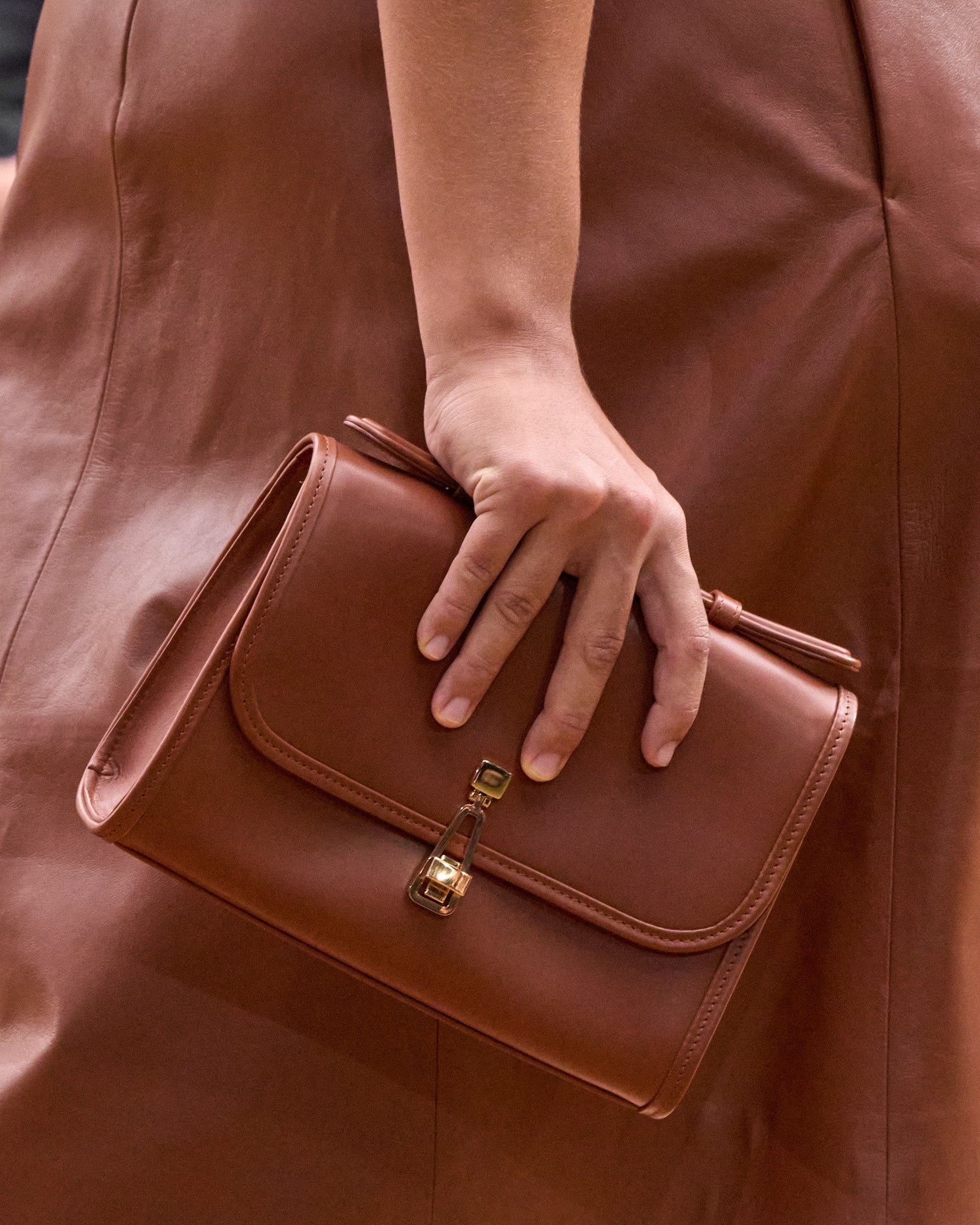 Small Leonora Flap Bag in Cognac Leather - 2