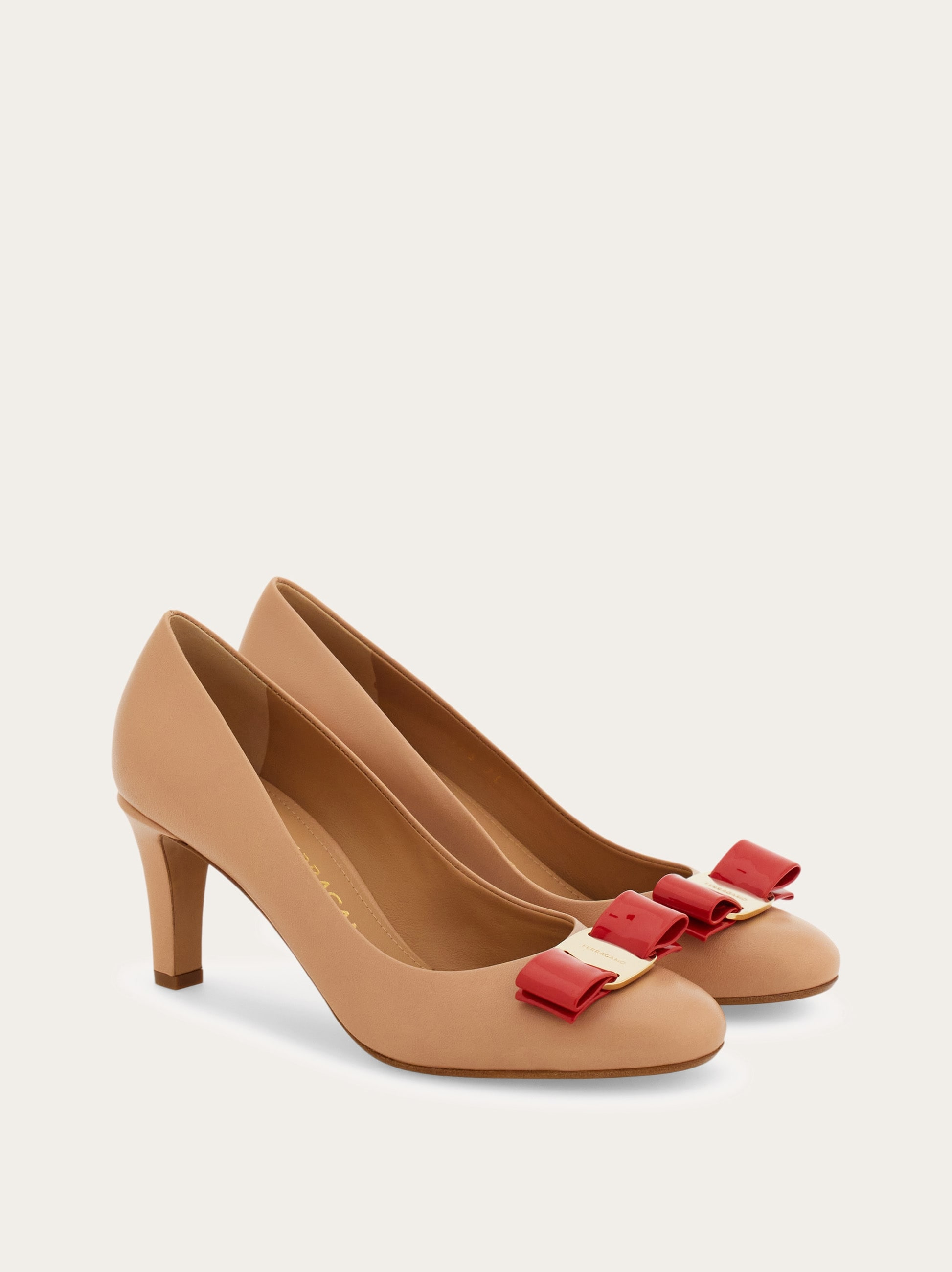 Vara bow pump shoe - 2