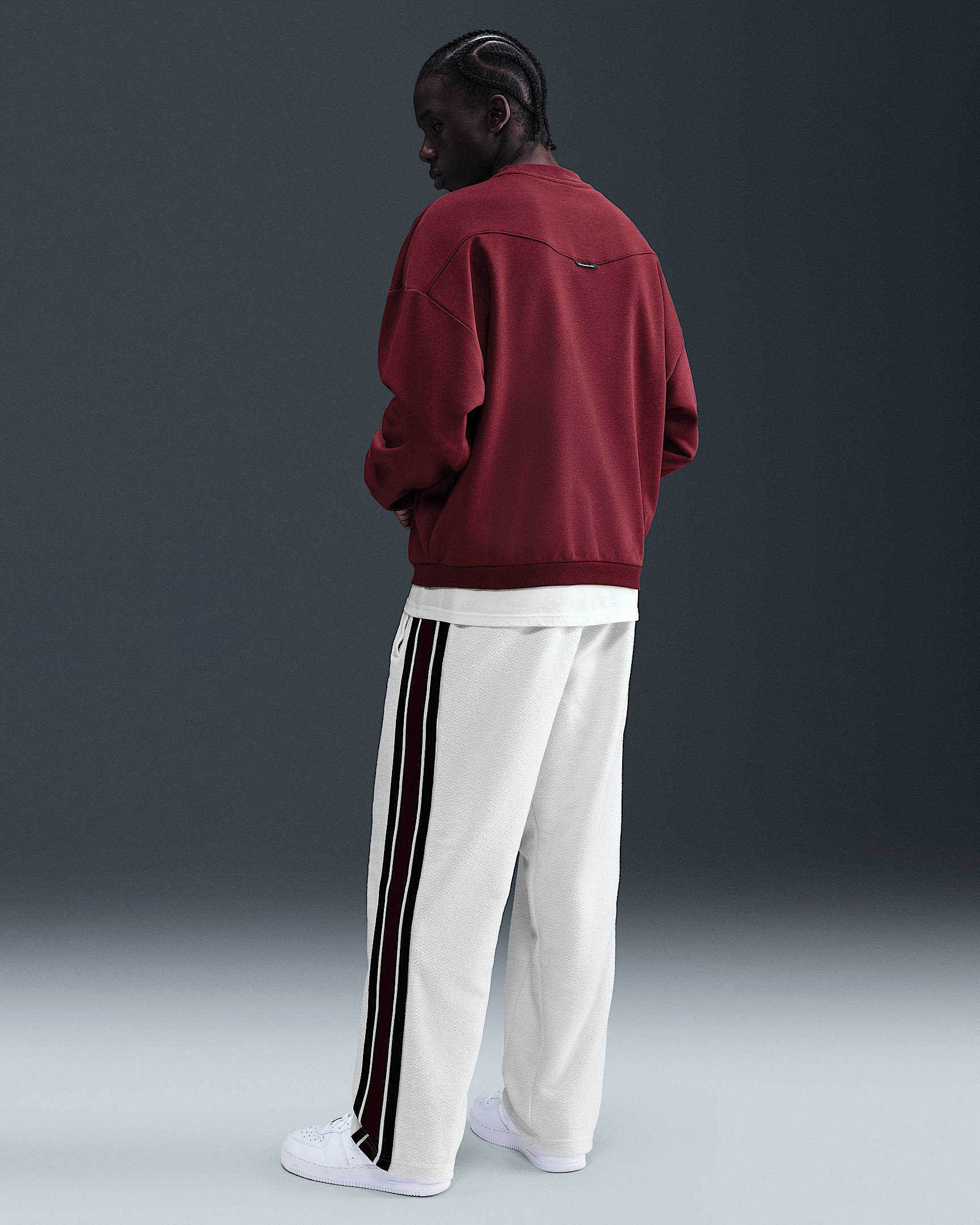 LeBron Standard Issue Men's Therma-FIT Basketball Pants - 4