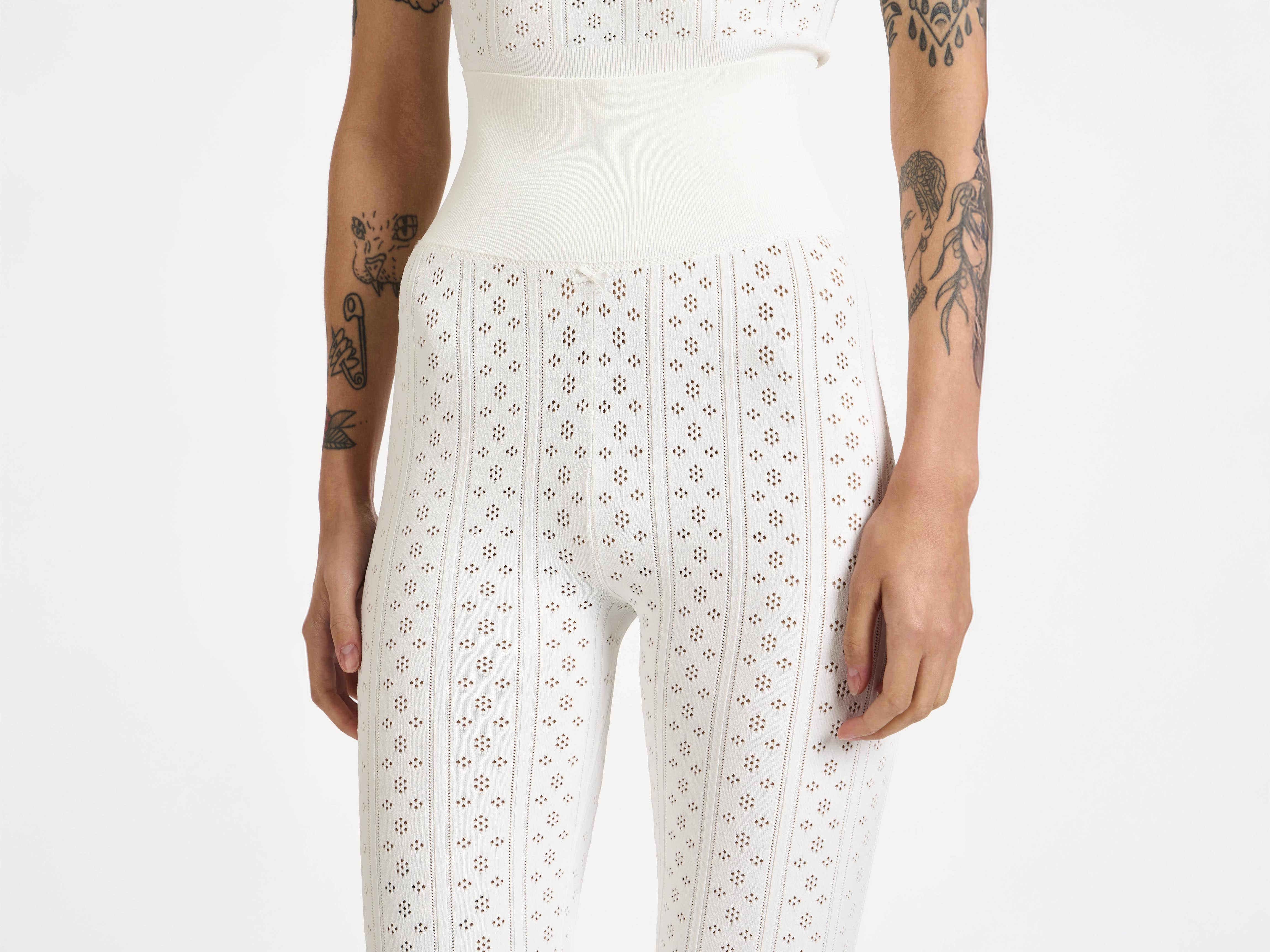 KNITTED POINTELLE LEGGINGS IN WHITE - 2