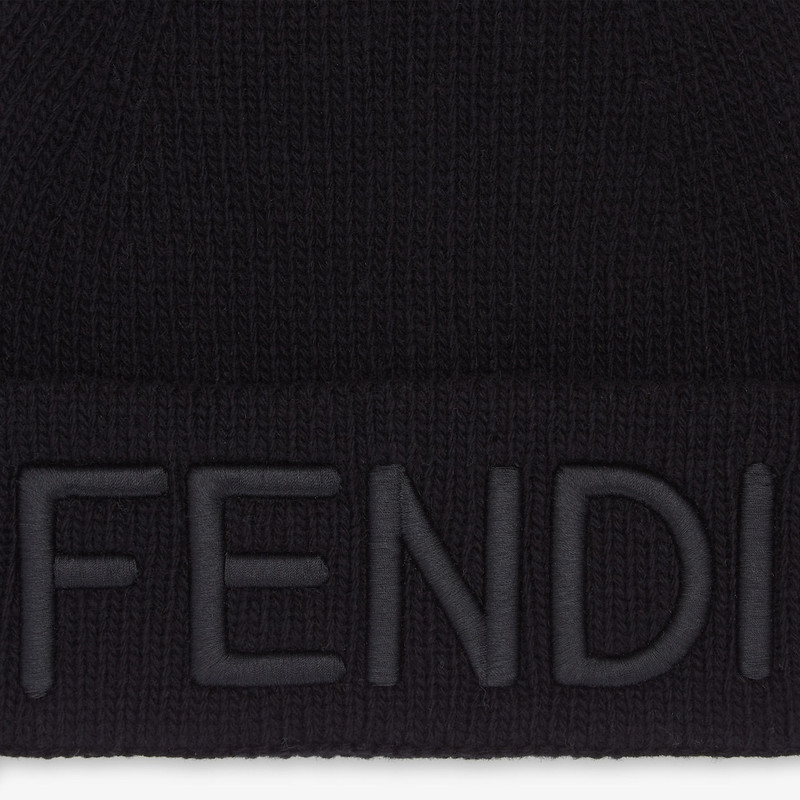 FENDI Beanie outlook