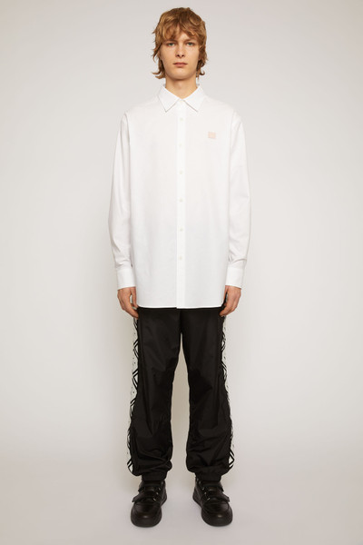 Acne Studios Face patch oxford shirt white outlook