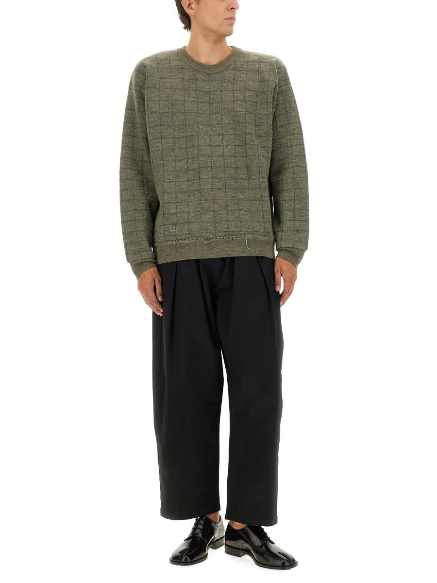 Sweatshirt With Worn Effect - 2