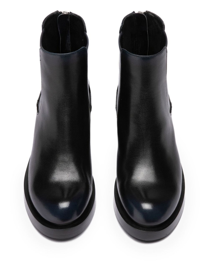 Brett boots 4