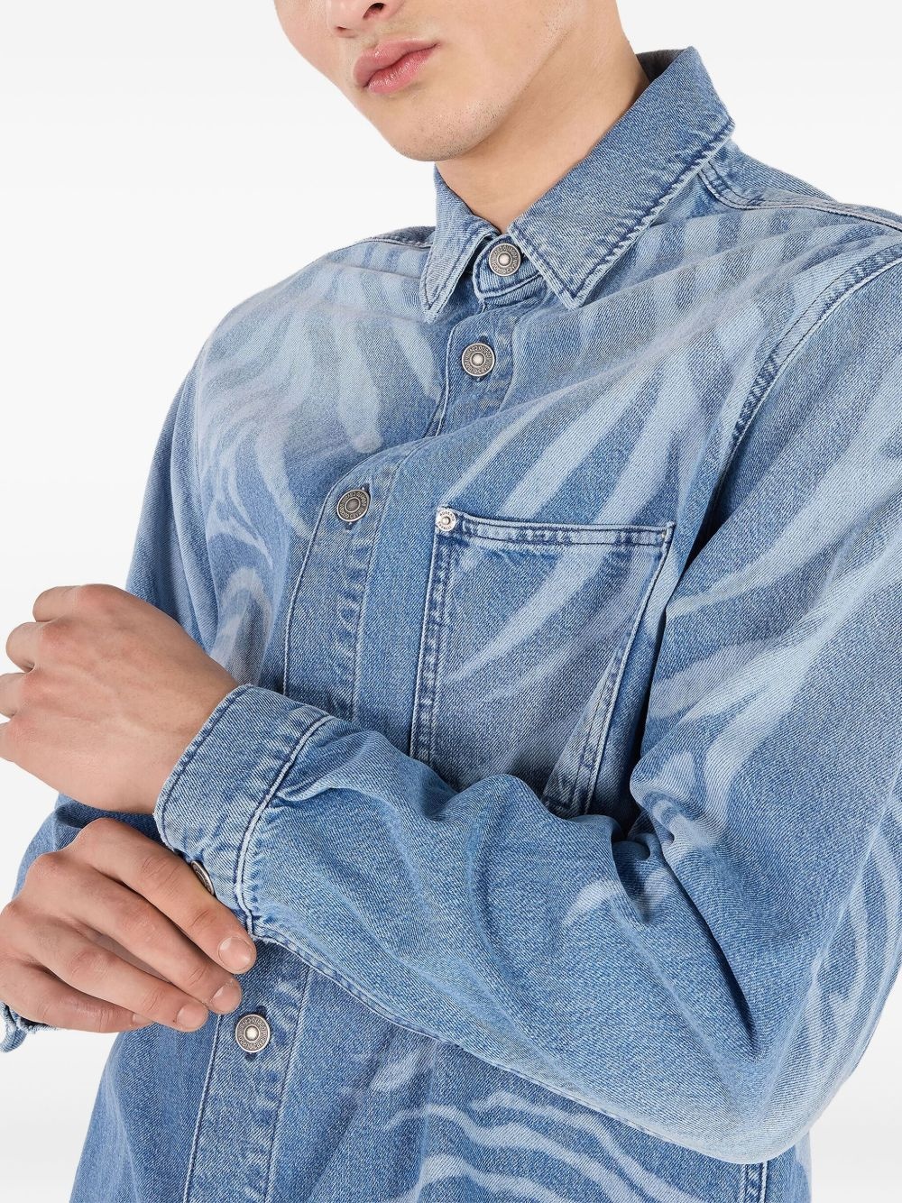 animal-print denim shirt - 5