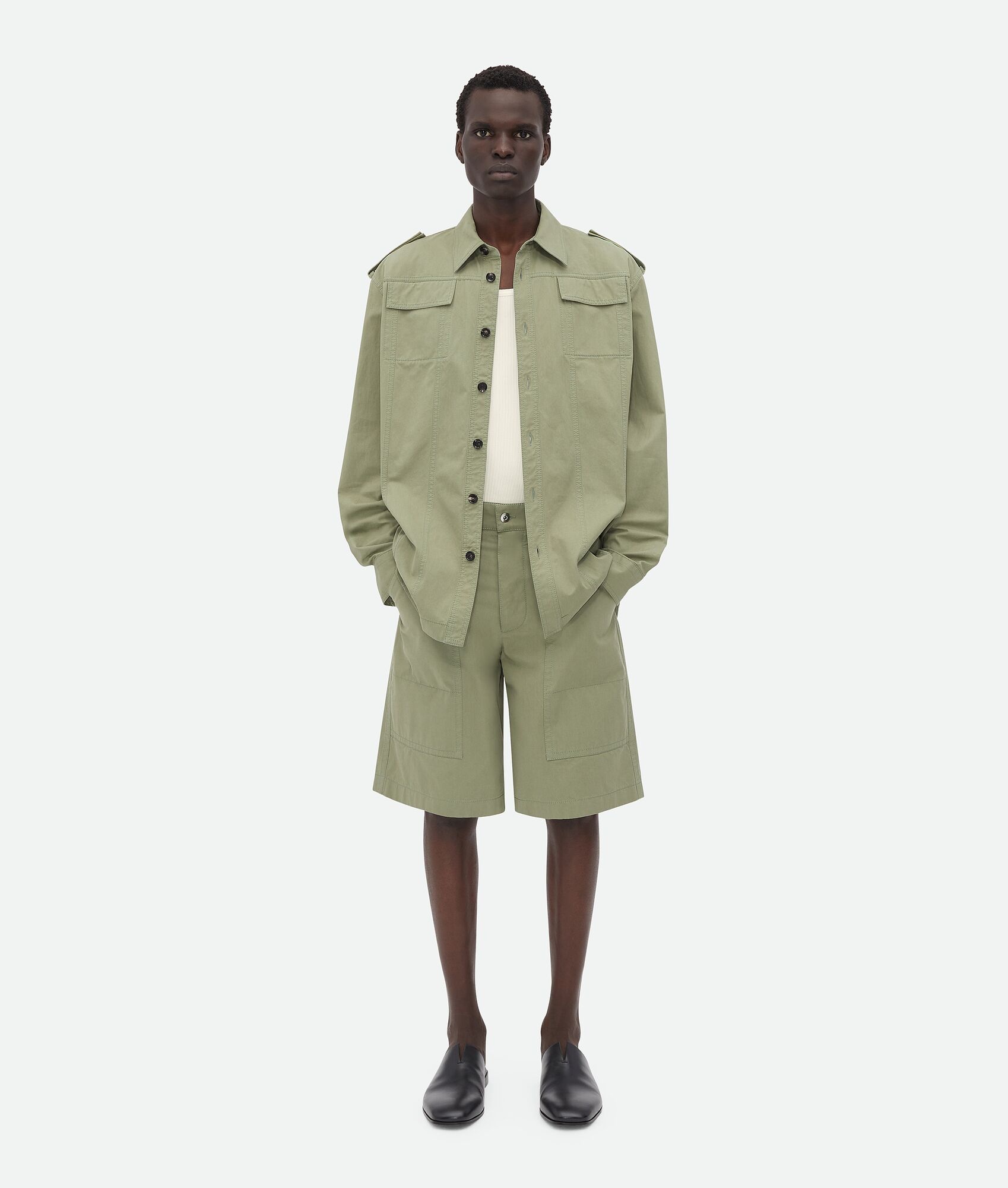 Light Cotton Twill Cargo Shorts - 4