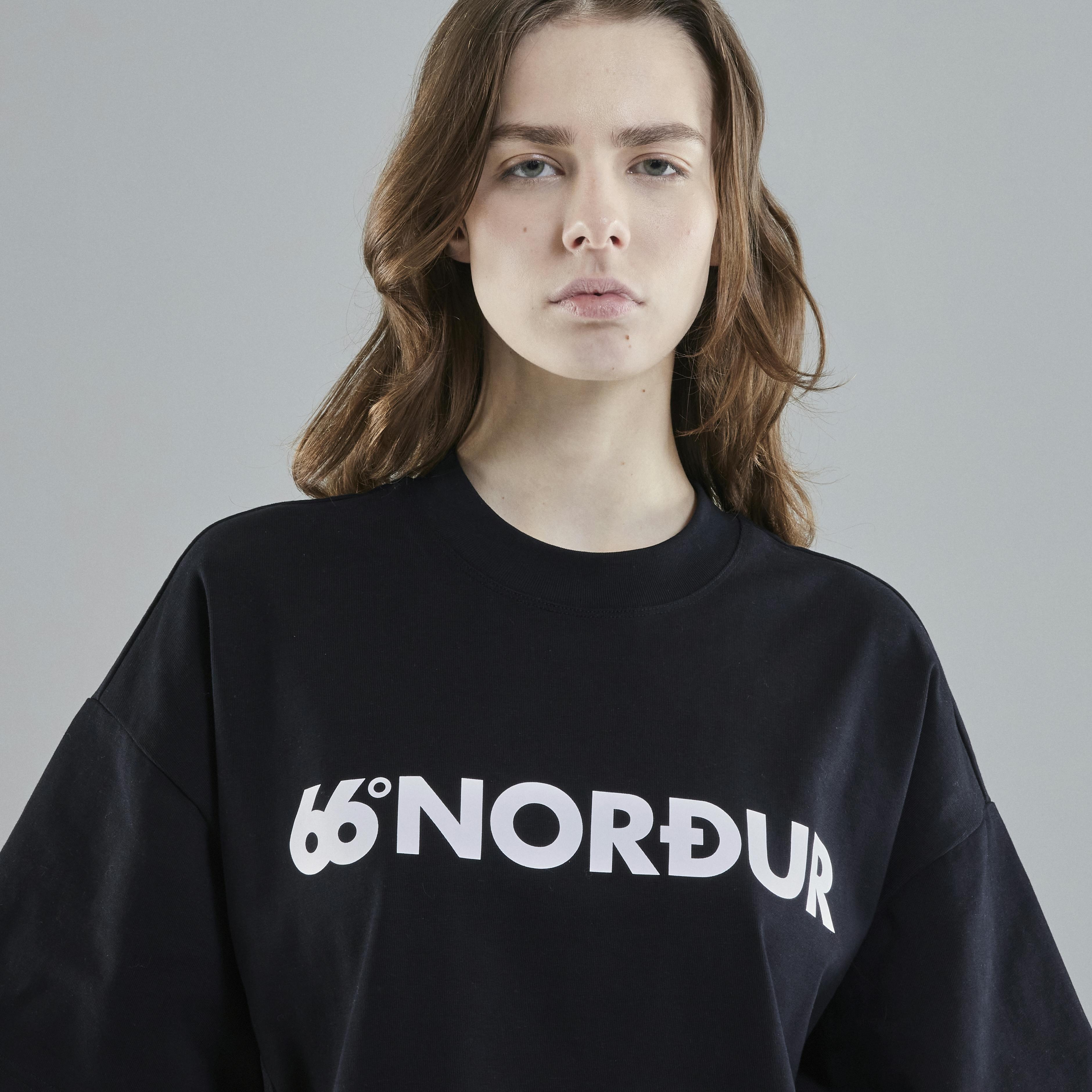 Hringbraut T-Shirt (Unisex) - 4