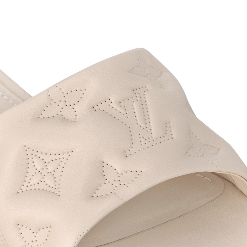 Neo Revival Flat Mule 4