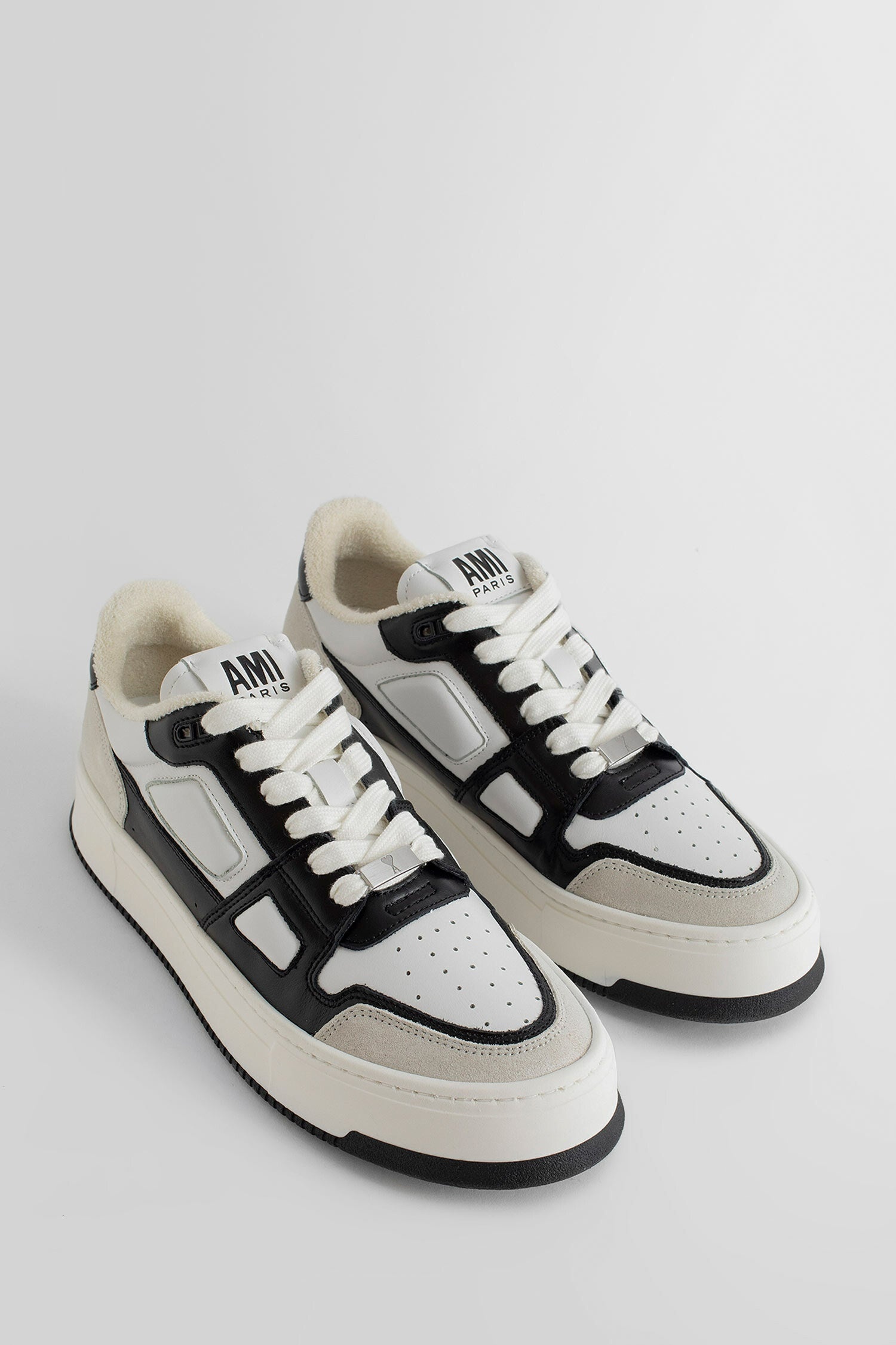 AMI PARIS MAN BLACK&WHITE SNEAKERS - 7