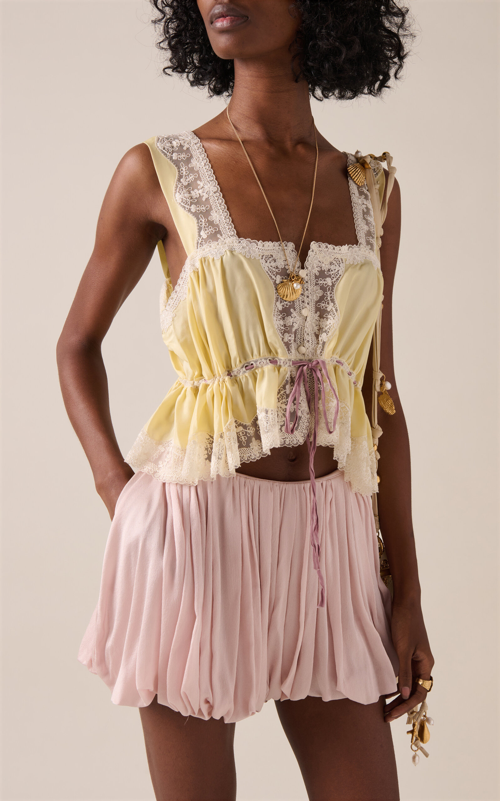 Lace-Trimmed Silk Habotai Crop Top yellow - 2