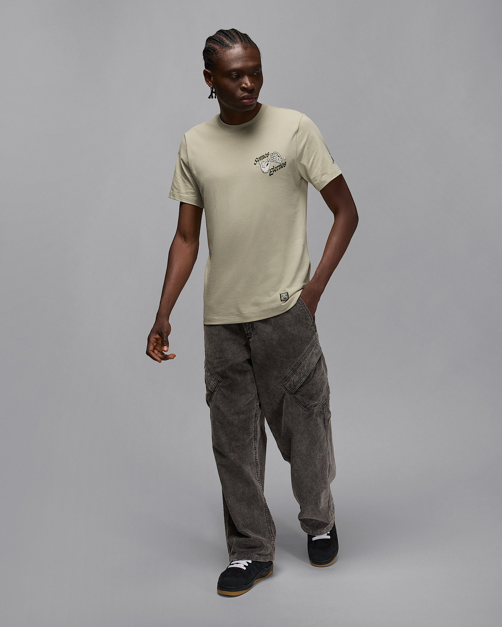 Jordan Men's T-Shirt - 8