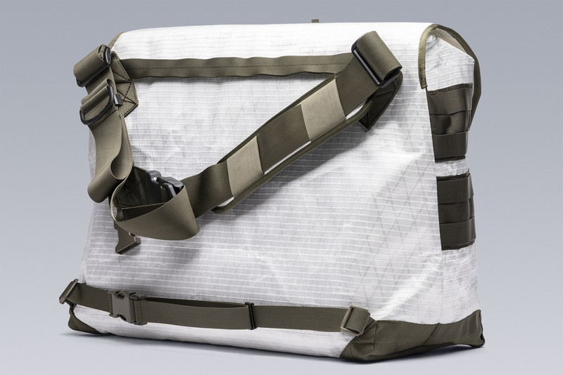 バッグ acronym 3A-6TS ACRONYM 3A-6TS | justinmlosa | REVERSIBLE