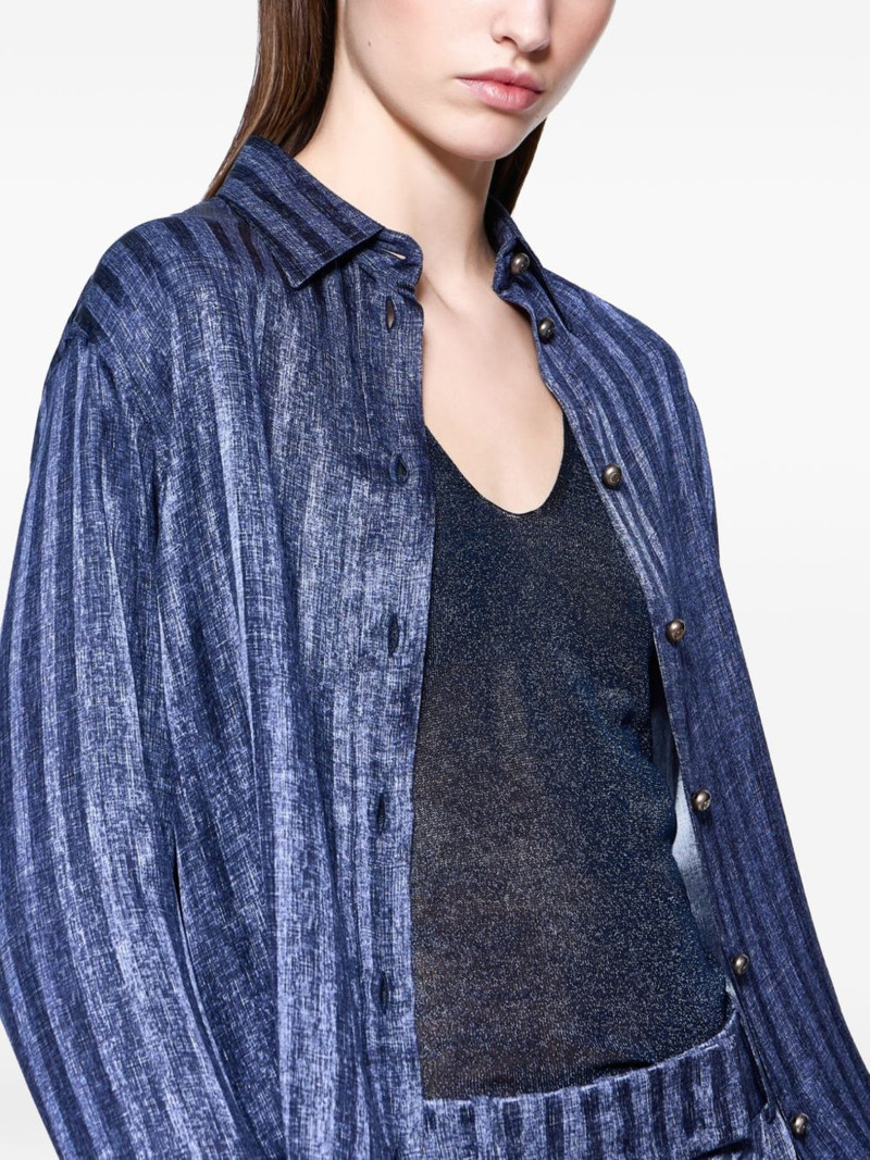 V-neck top 5