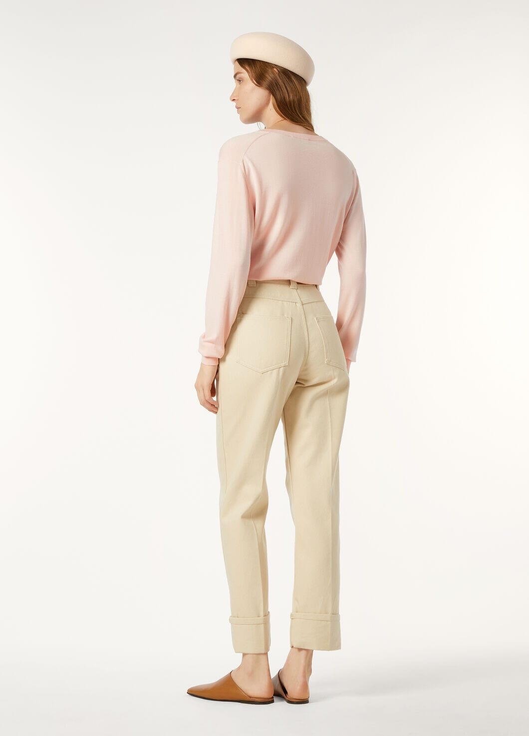 Royal Lightness V-Neck - 5