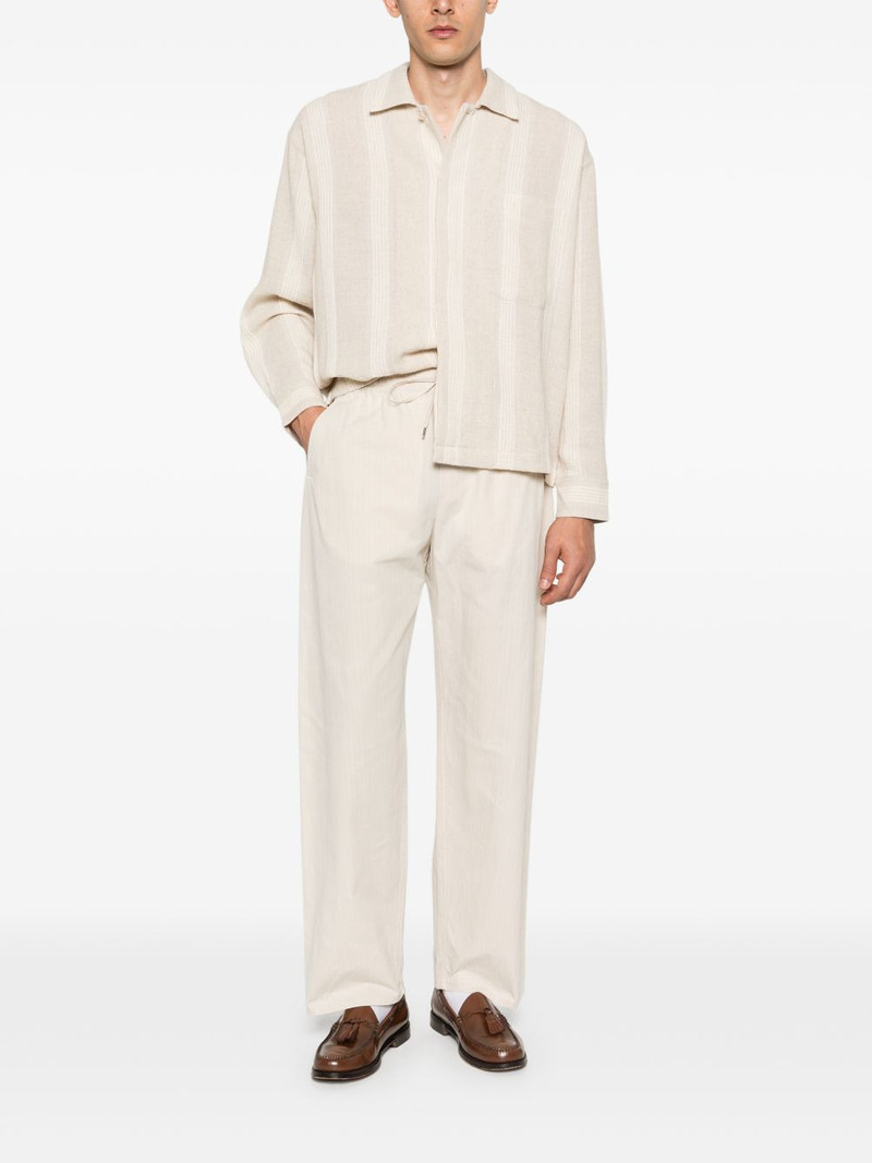 A KIND OF GUISE drawstring relaxed trousers outlook