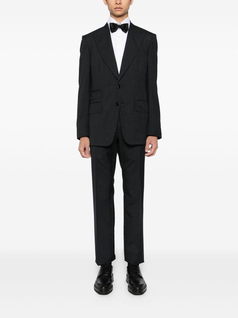TOM FORD O'Connor suit outlook