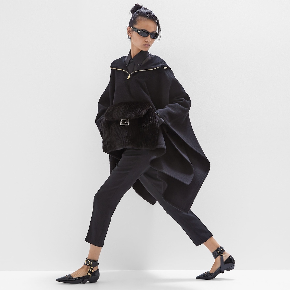 Poncho - 4