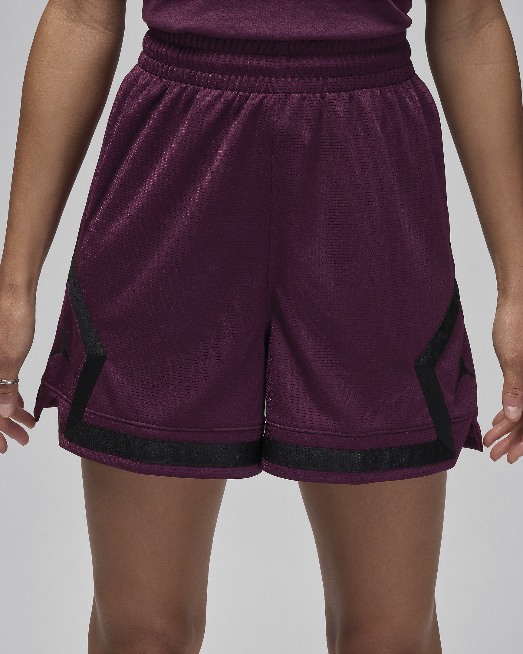 Jordan Sport Women's 4" Diamond Shorts - 2