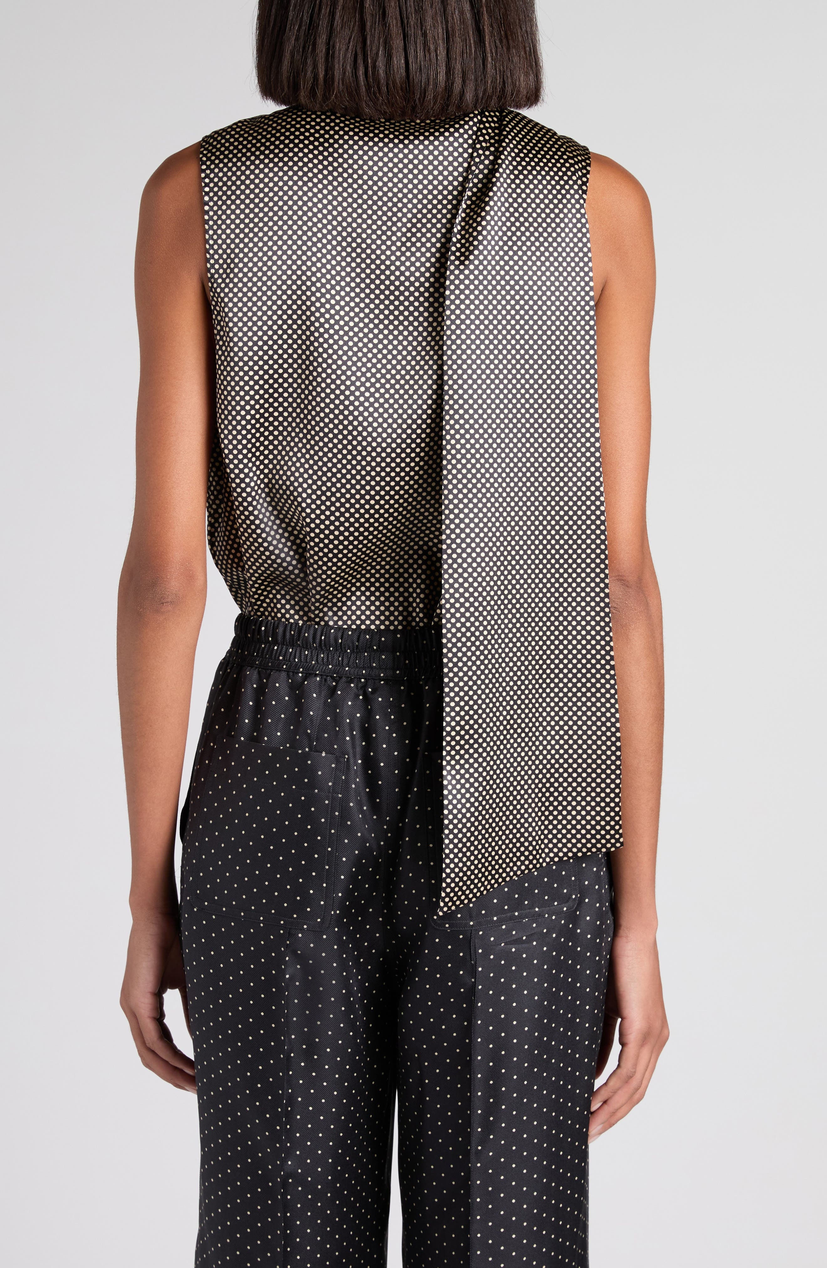 TOM FORD Sleeveless Lavalliere Stretch Silk Satin Top in Zblaw Black/White at Nordstrom - 3