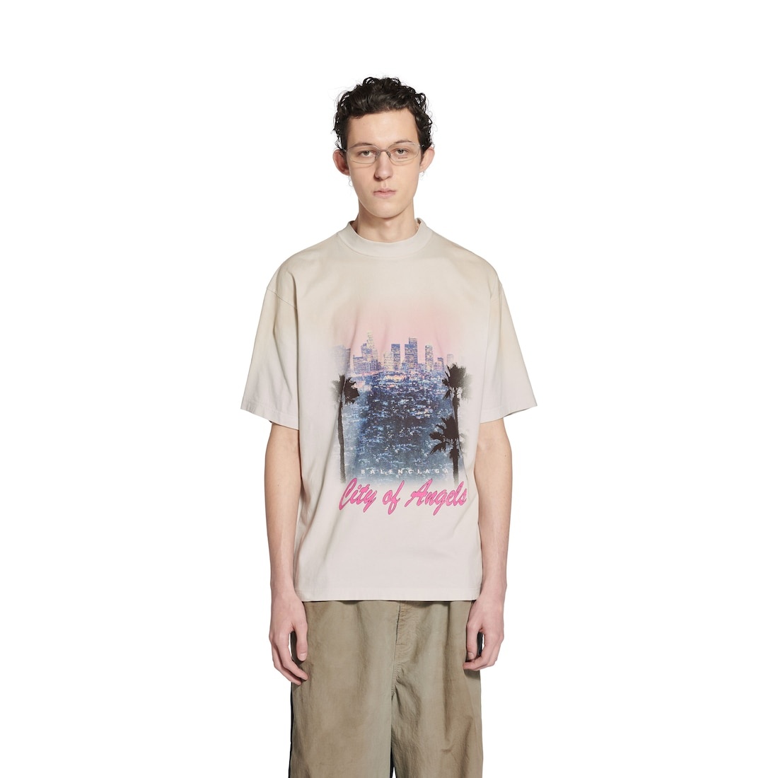 【BALENCIAGA】City Of Angels Tシャツ ミディアムフィット City Of Angels T-shirt Medium Fit in Black Faded | Balenciaga US