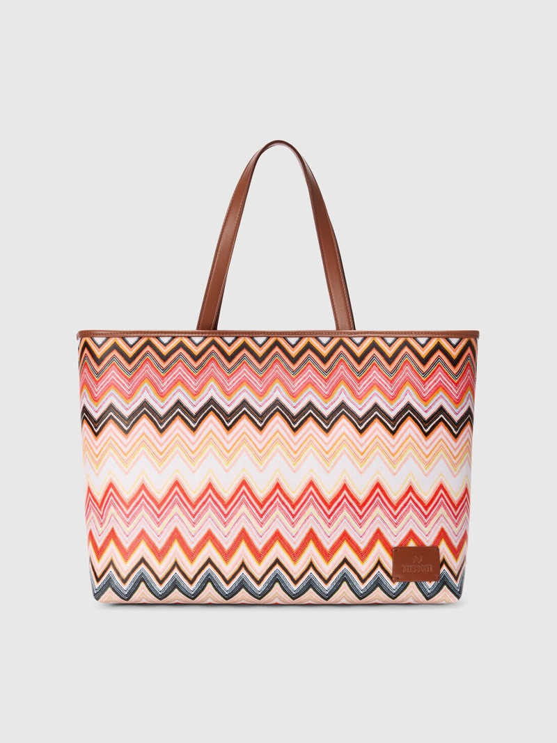 Chevron-worked tote bag 1